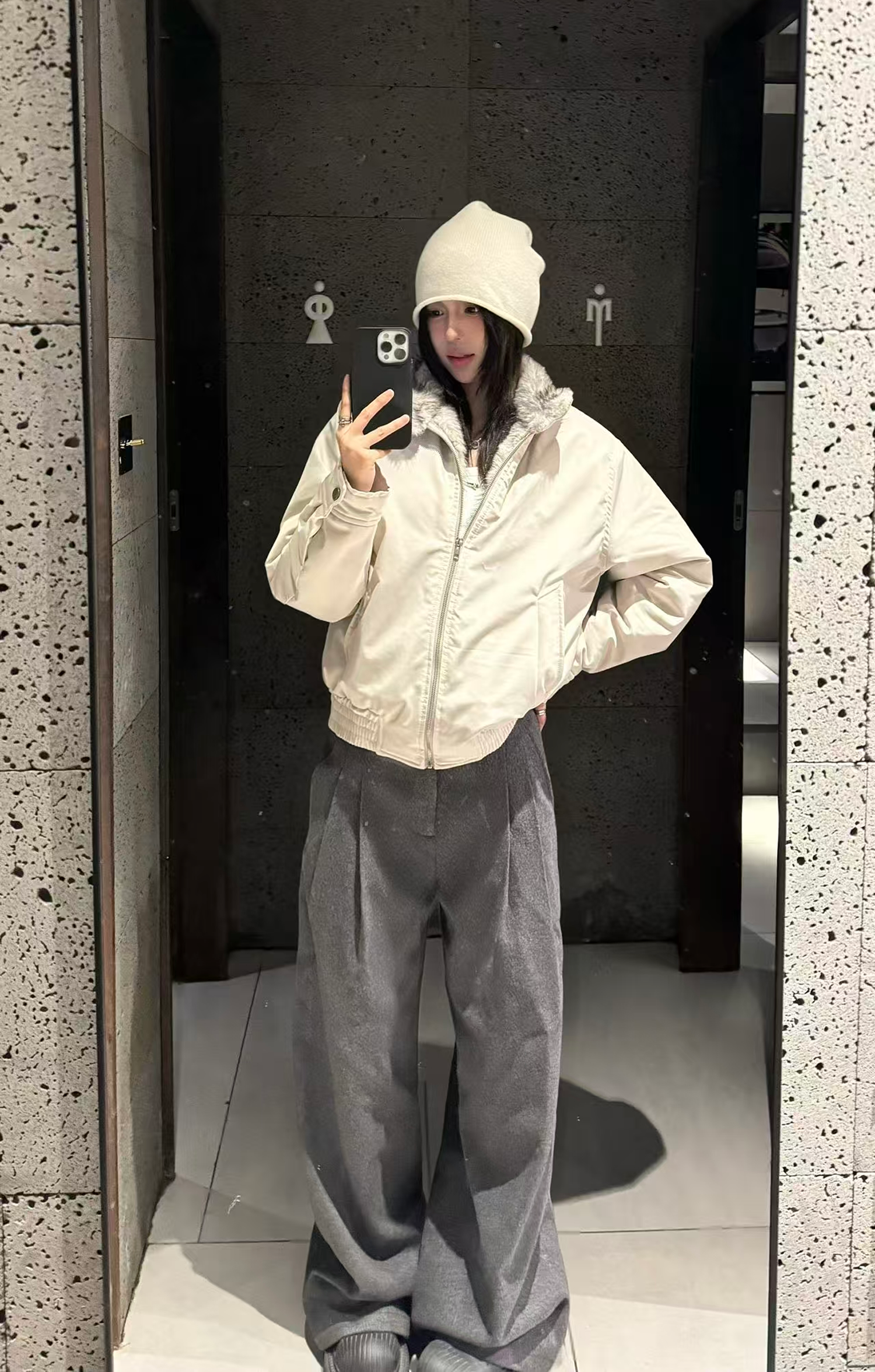 울프 킹 퍼 칼라 해링턴 재킷 EHW5002