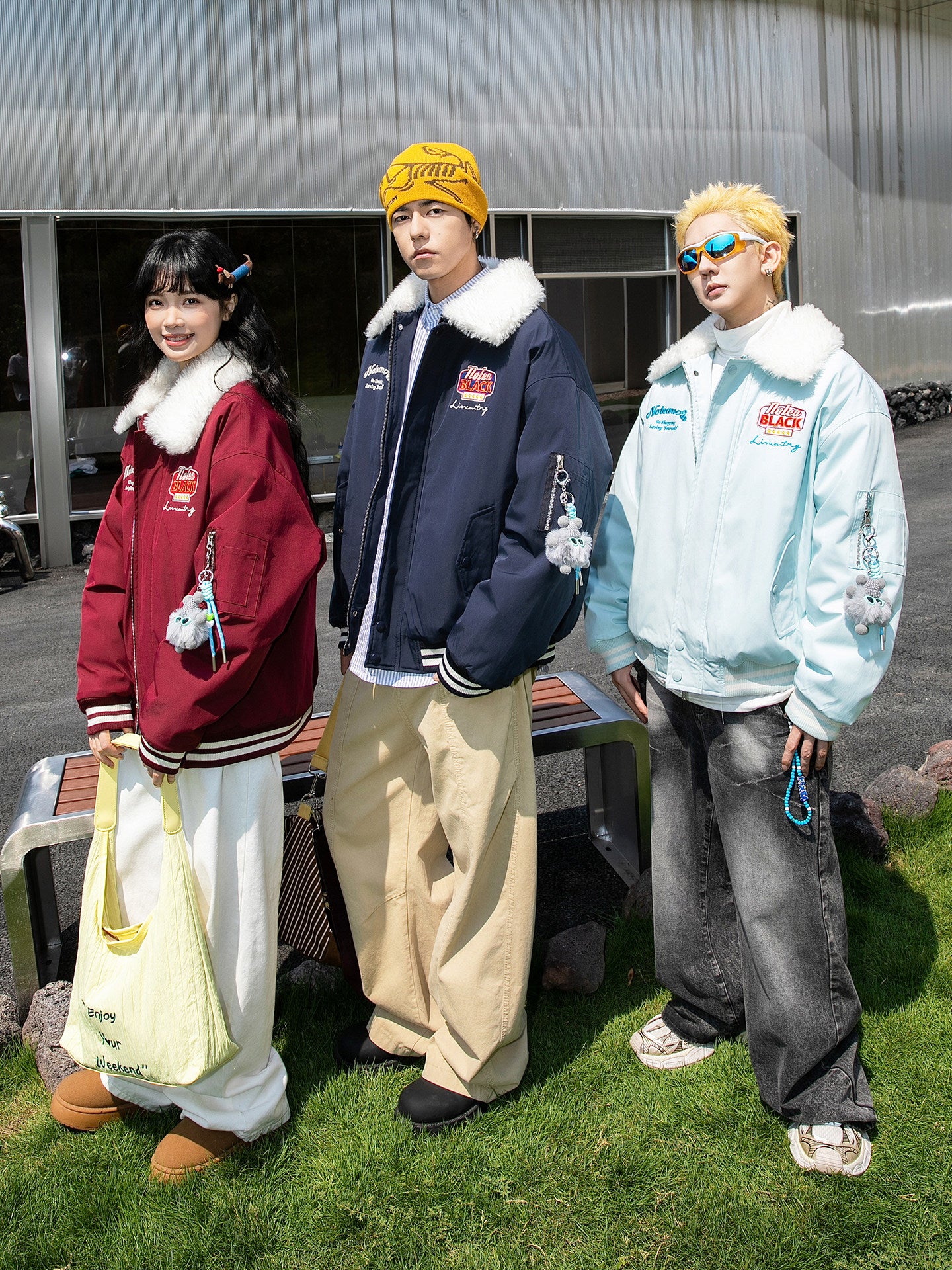 OVERSIZED BOMBER JACKET WITH FUR COLLAR EHW5040