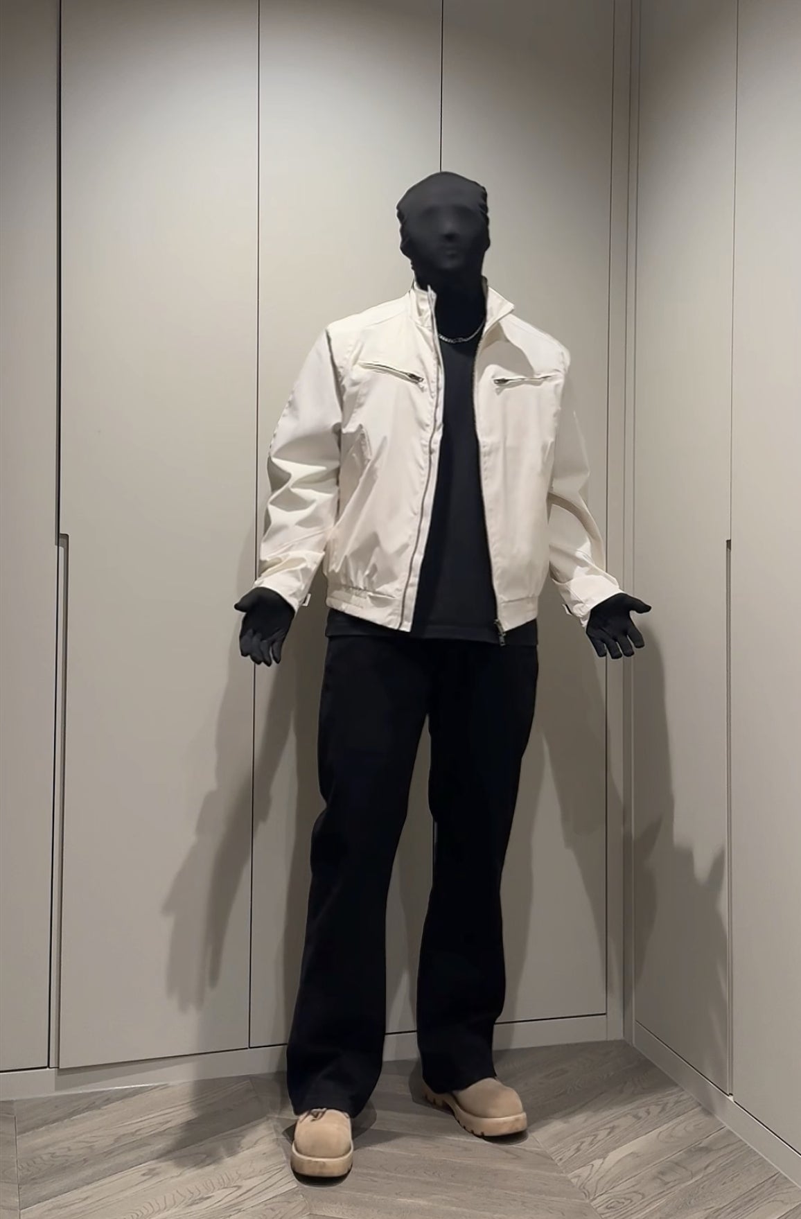 Outer Jacket W528W16