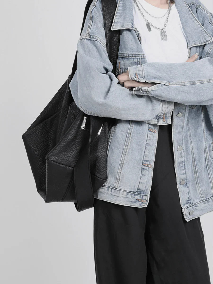 Umhängetasche aus weichem Leder ST552