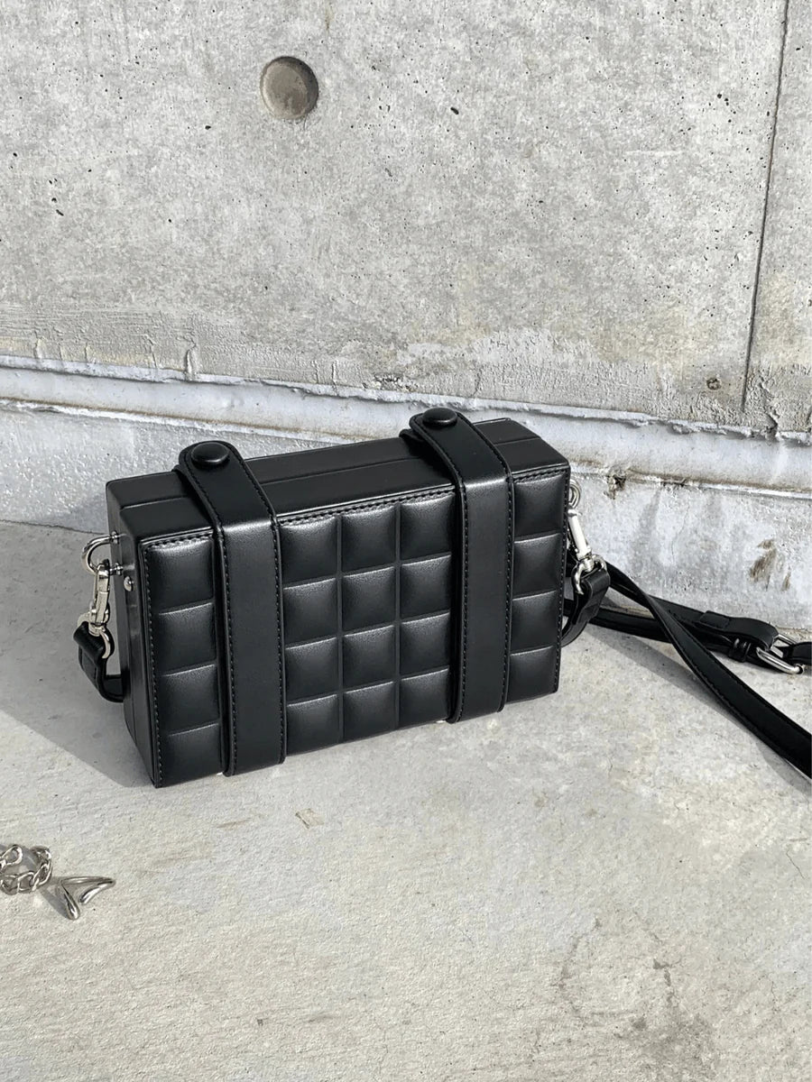 럭셔리 스퀘어 숄더백 ST527