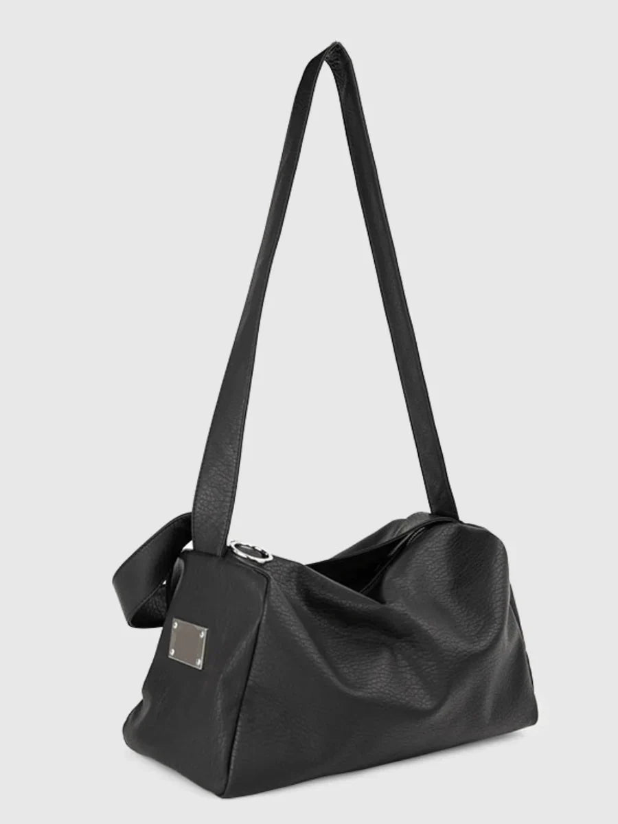 Umhängetasche aus weichem Leder ST552