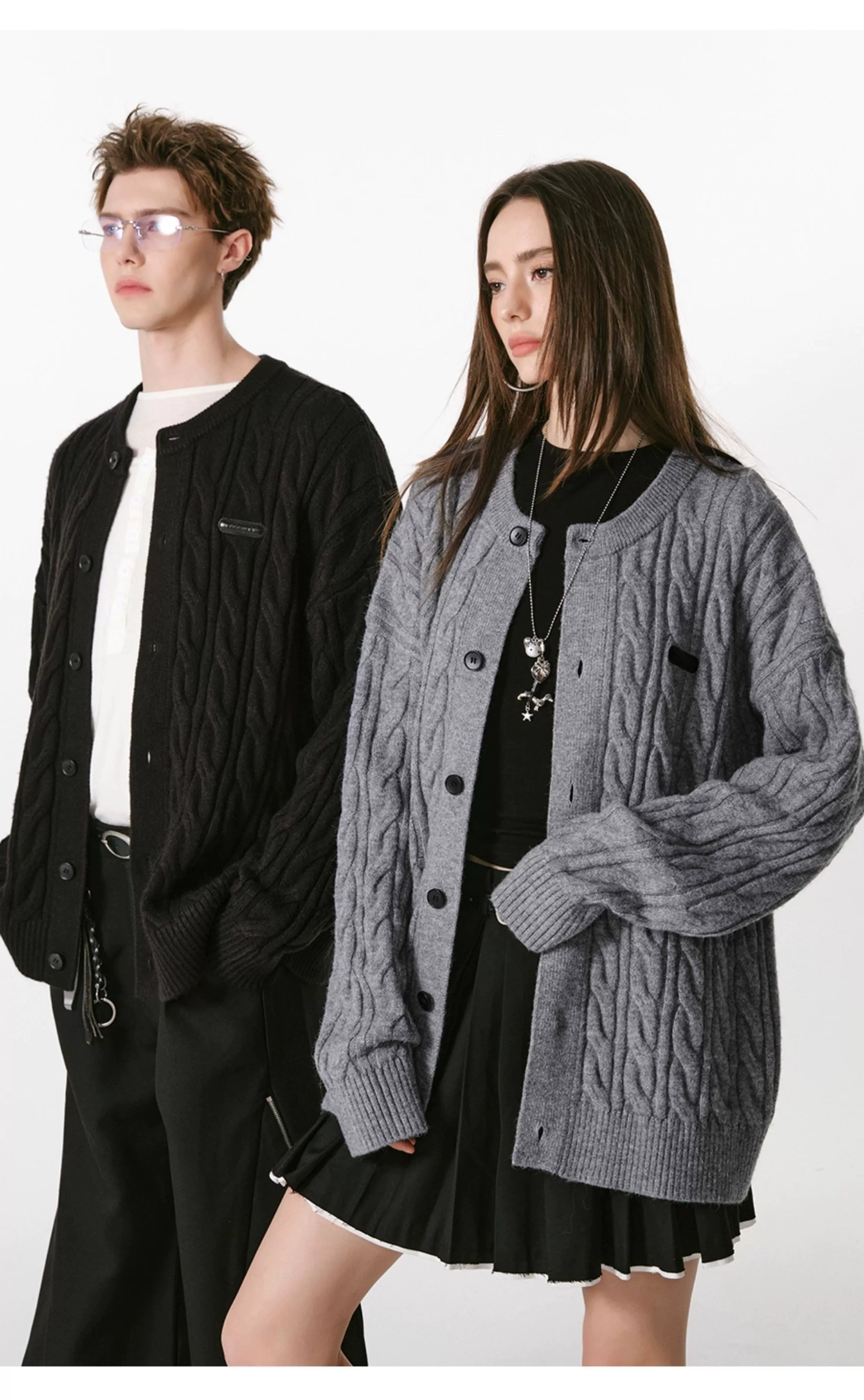 바람에 두툼하게 꼬인 게으른 스웨터 SIN0999