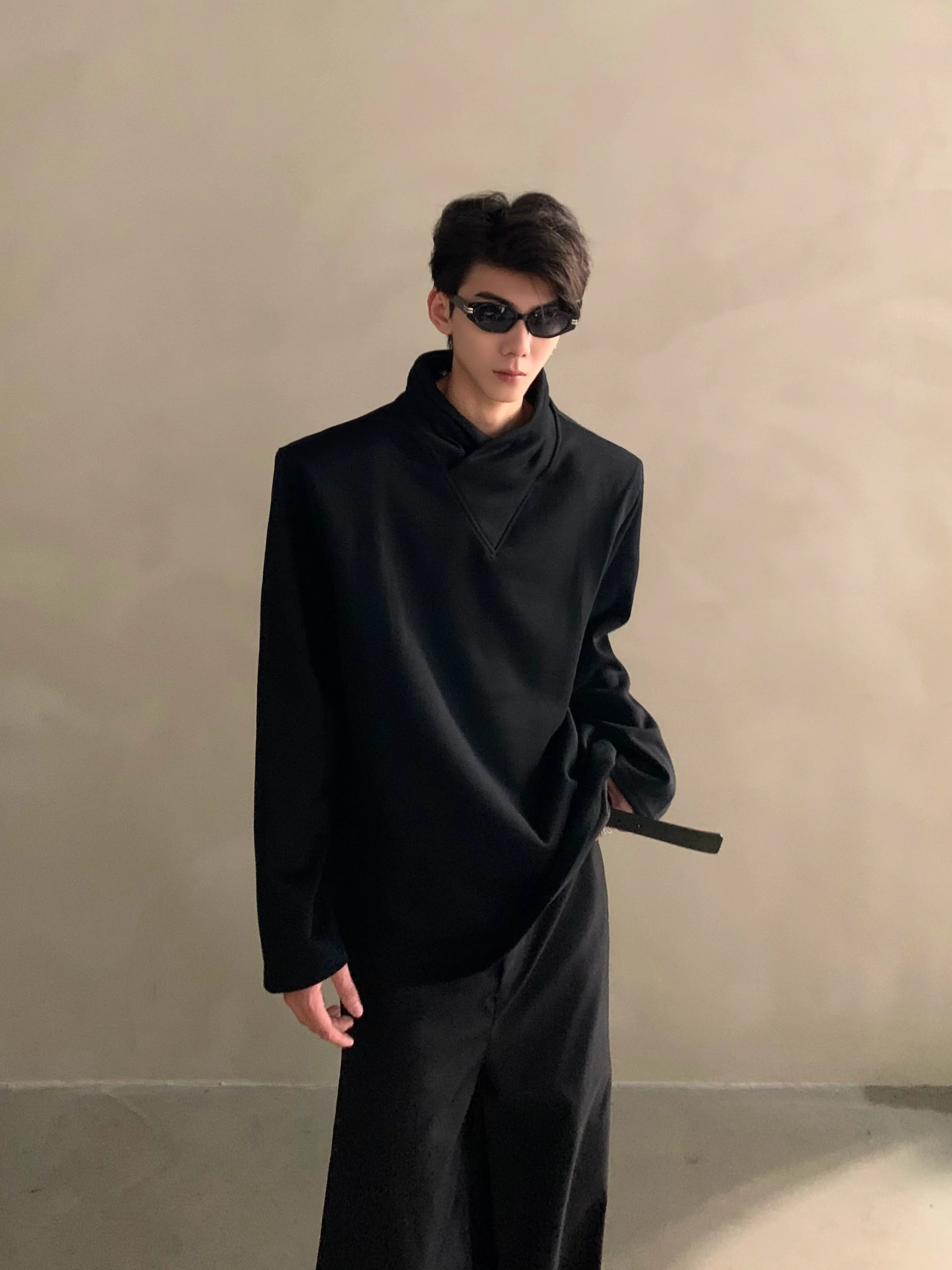 Autumn niche high-end sense stack collar silhouette long-sleeved T-shirt men's loose heavy ruffian handsome top