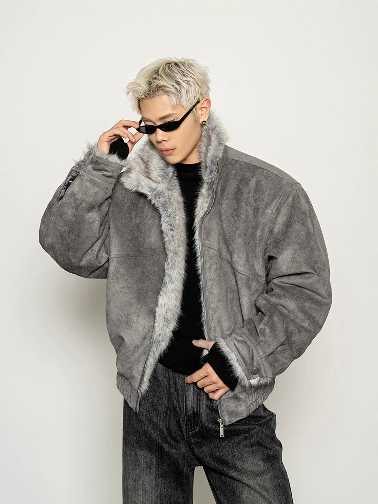 미국산 두꺼운 스웨이드, 여우털 모조 스웨이드, 면 소재 재킷, 넉넉한 어깨 패드가 있는 두툼한 겨울 코트