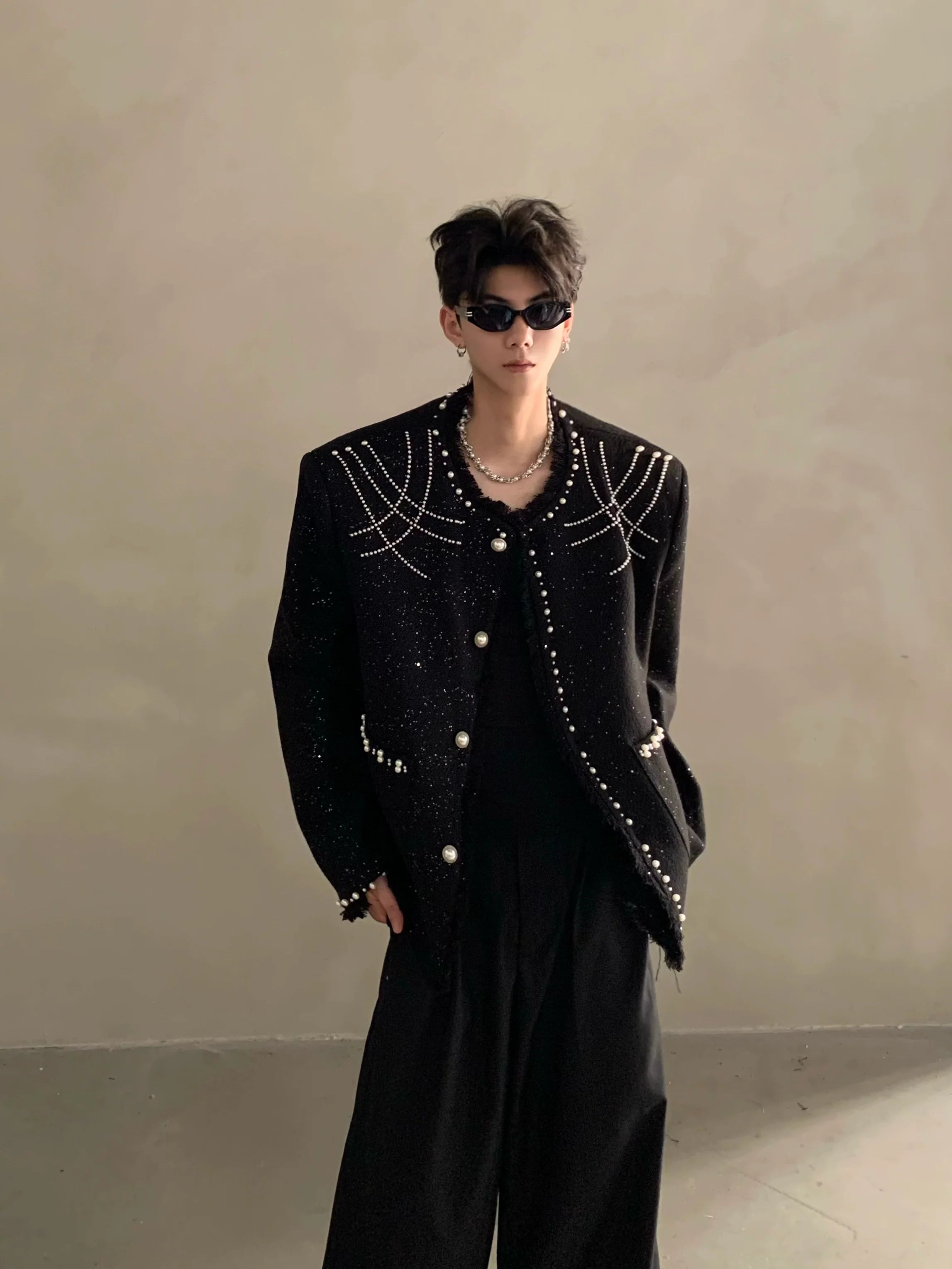 틈새시장 고급 중공업 비즈 디자인 어깨 패드 소형 향기 재킷 남성용 상의