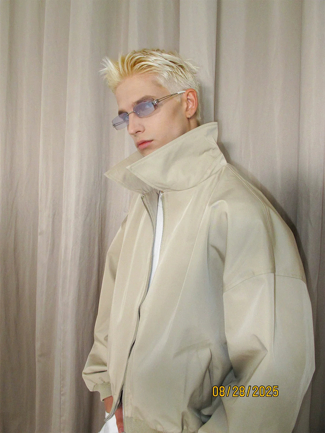 Stiff glossy versatile silhouette windproof lapel jacket men's shoulder short tooling jacket