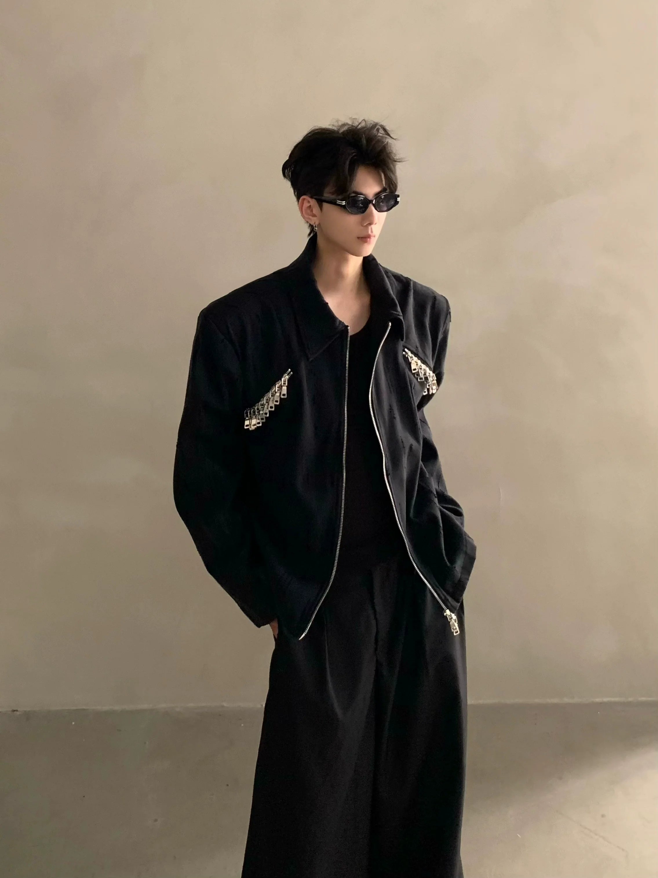 고급스러운 느낌의 니치 메탈 해체 디자인 숄더 패딩 재킷, 남성용 러피안 핸섬 루즈핏 트렌디 탑