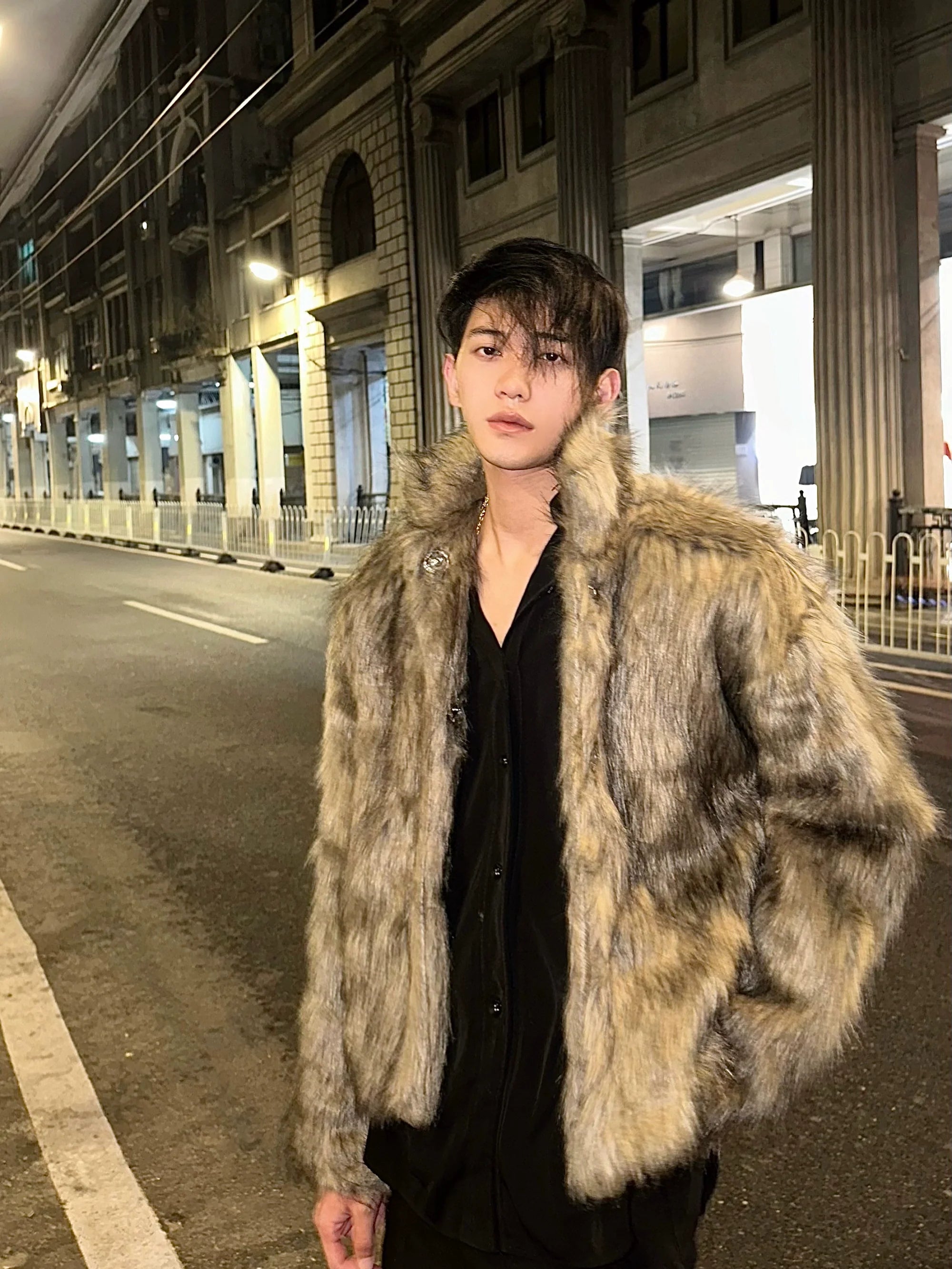 Winter high-end fashionable environmentally friendly fur short jacket male ruffian handsome lapel fur integrated jacket