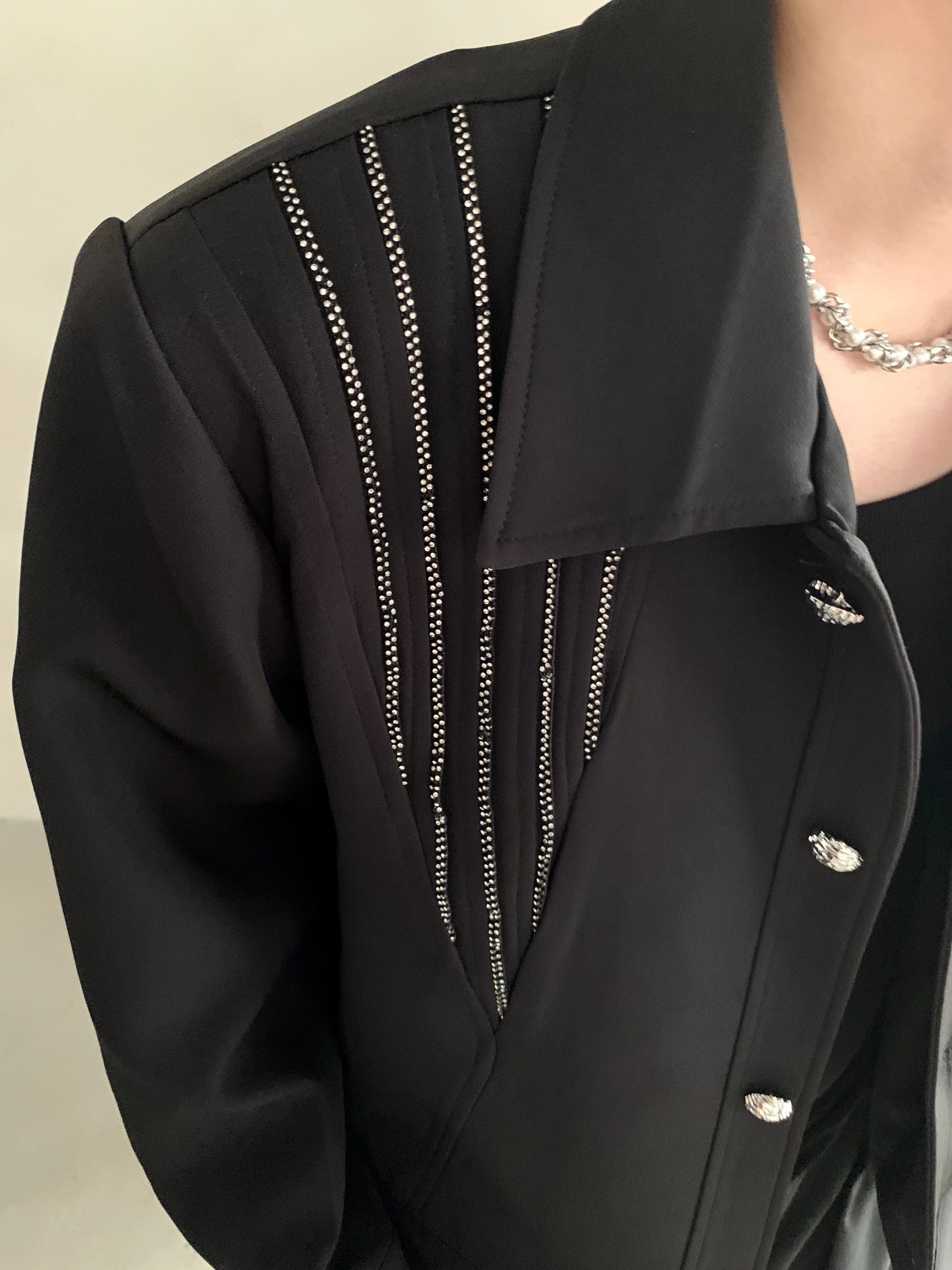 가을/겨울 니치 하이엔드 라이트 럭셔리 핫 다이아몬드 디자인 숄더 패딩 재킷 남성용 러피안 핸섬 탑 트렌드