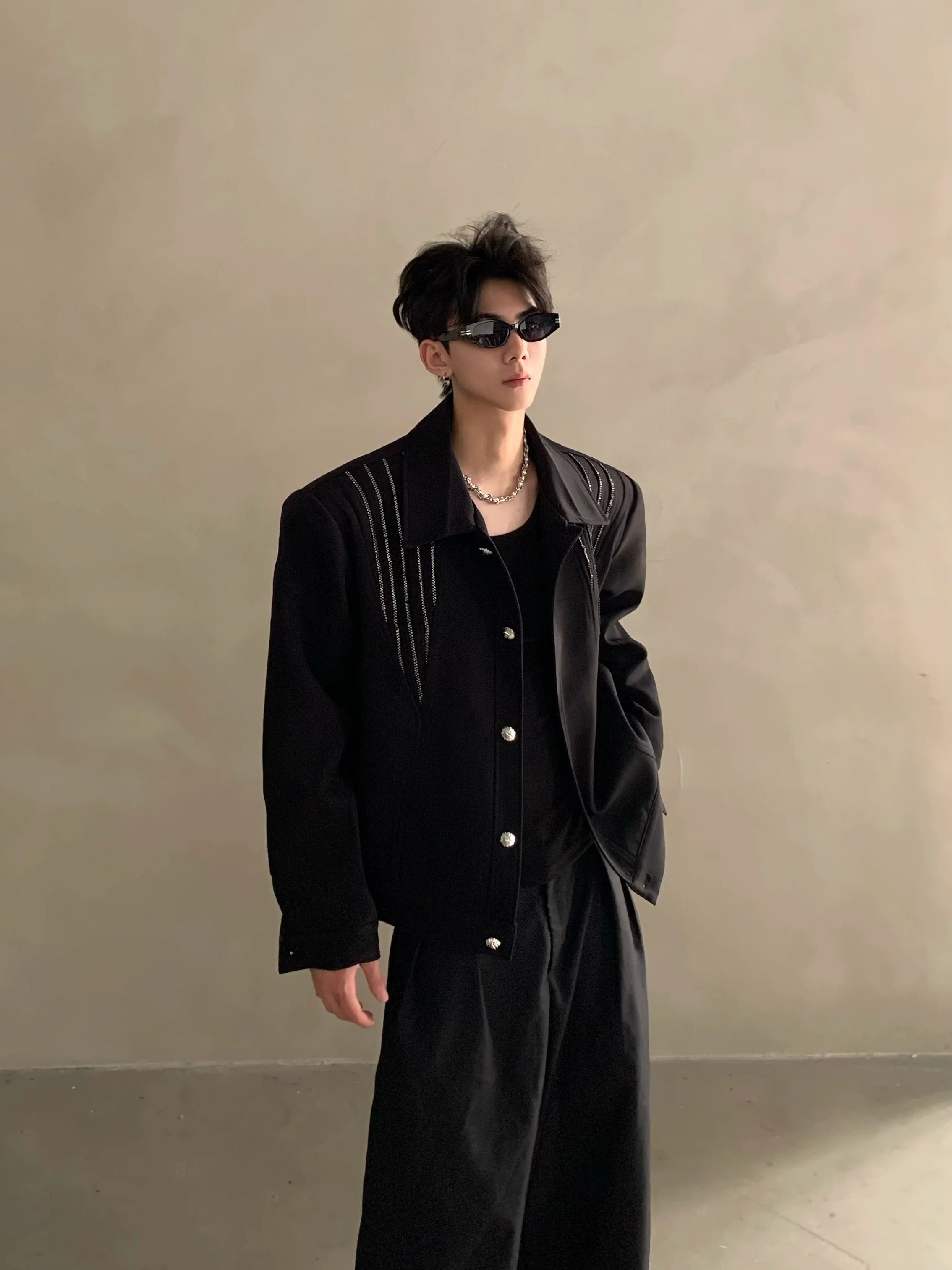 가을/겨울 니치 하이엔드 라이트 럭셔리 핫 다이아몬드 디자인 숄더 패딩 재킷 남성용 러피안 핸섬 탑 트렌드