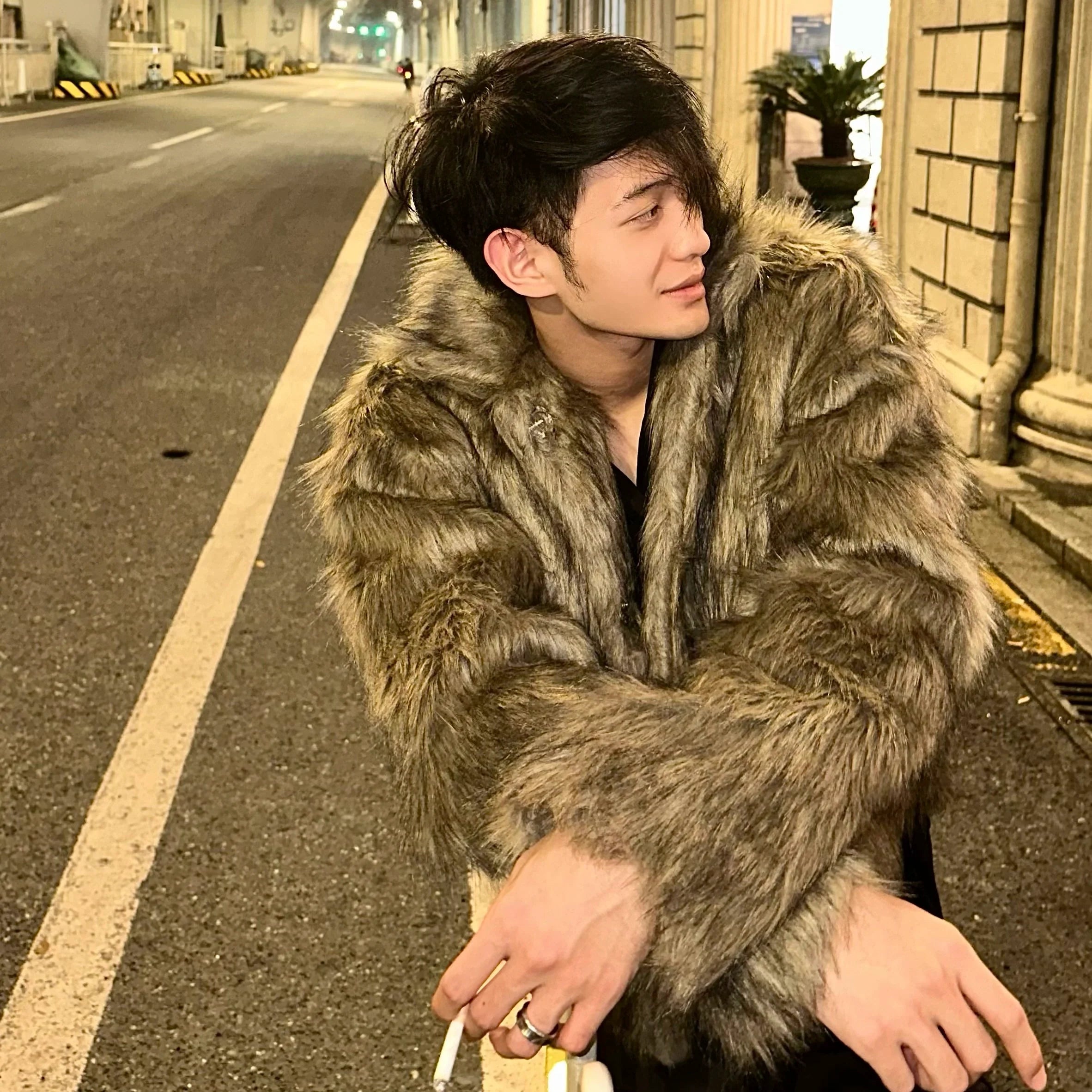 Winter high-end fashionable environmentally friendly fur short jacket male ruffian handsome lapel fur integrated jacket
