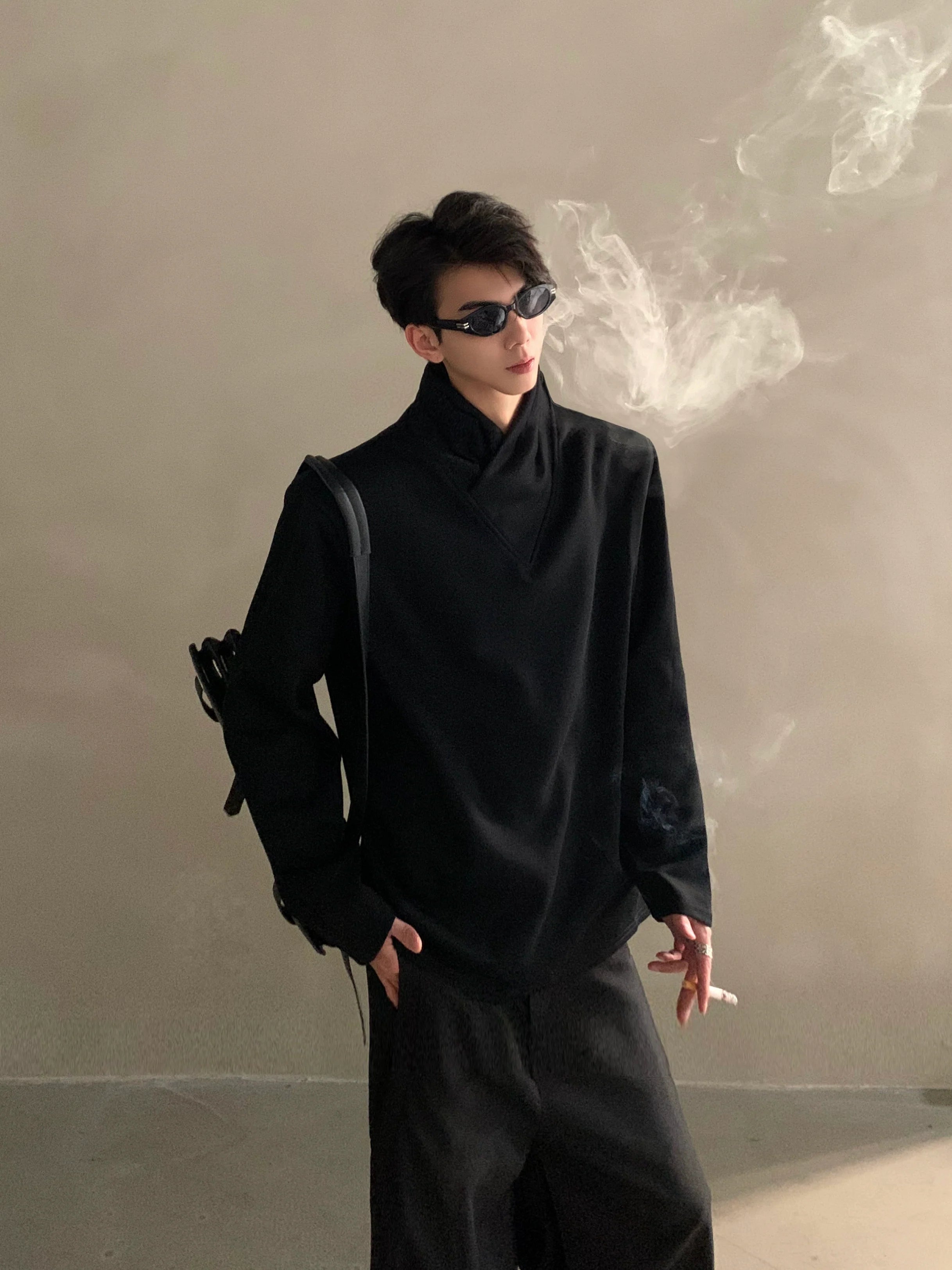 Autumn niche high-end sense stack collar silhouette long-sleeved T-shirt men's loose heavy ruffian handsome top