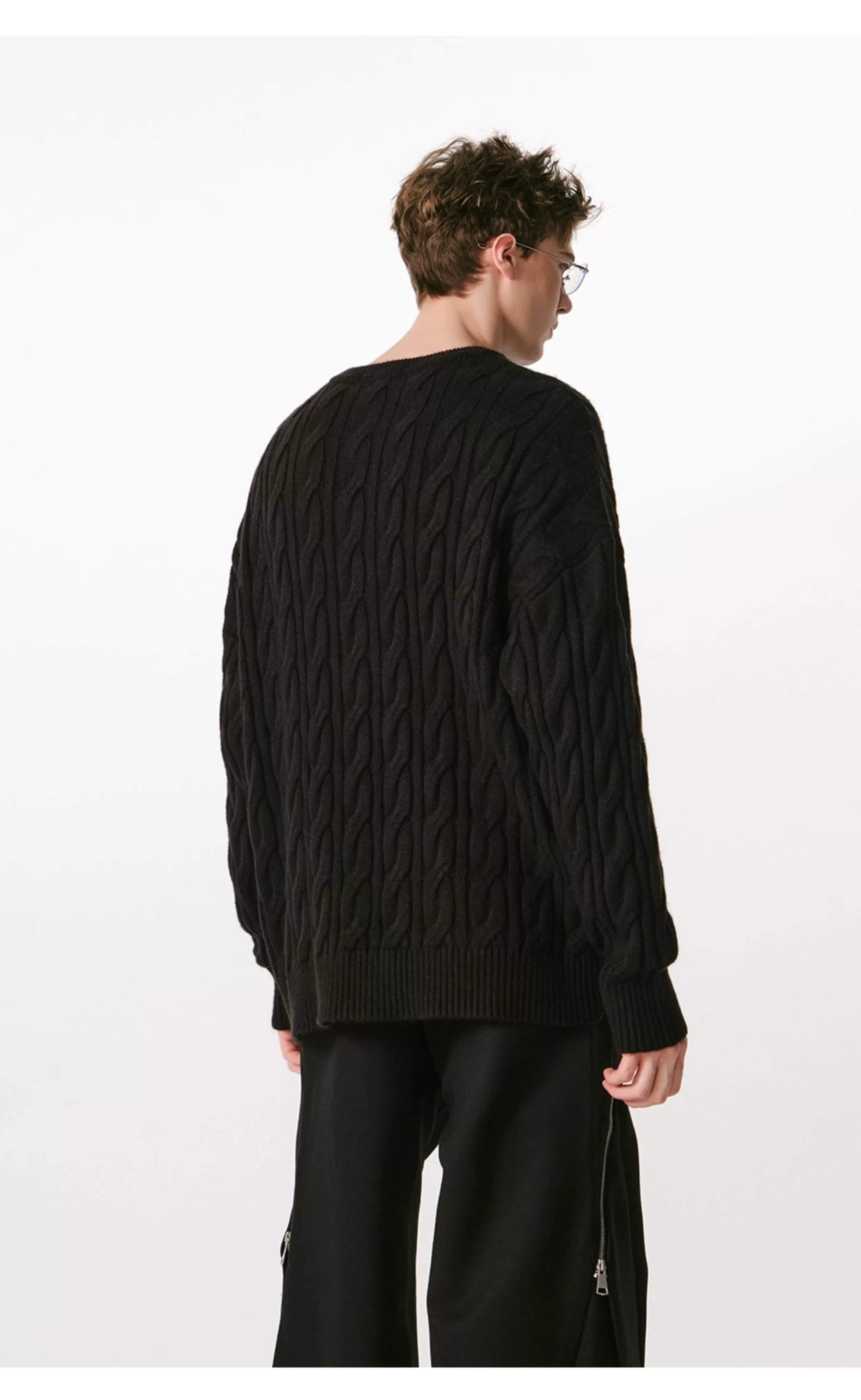 바람에 두툼하게 꼬인 게으른 스웨터 SIN0999