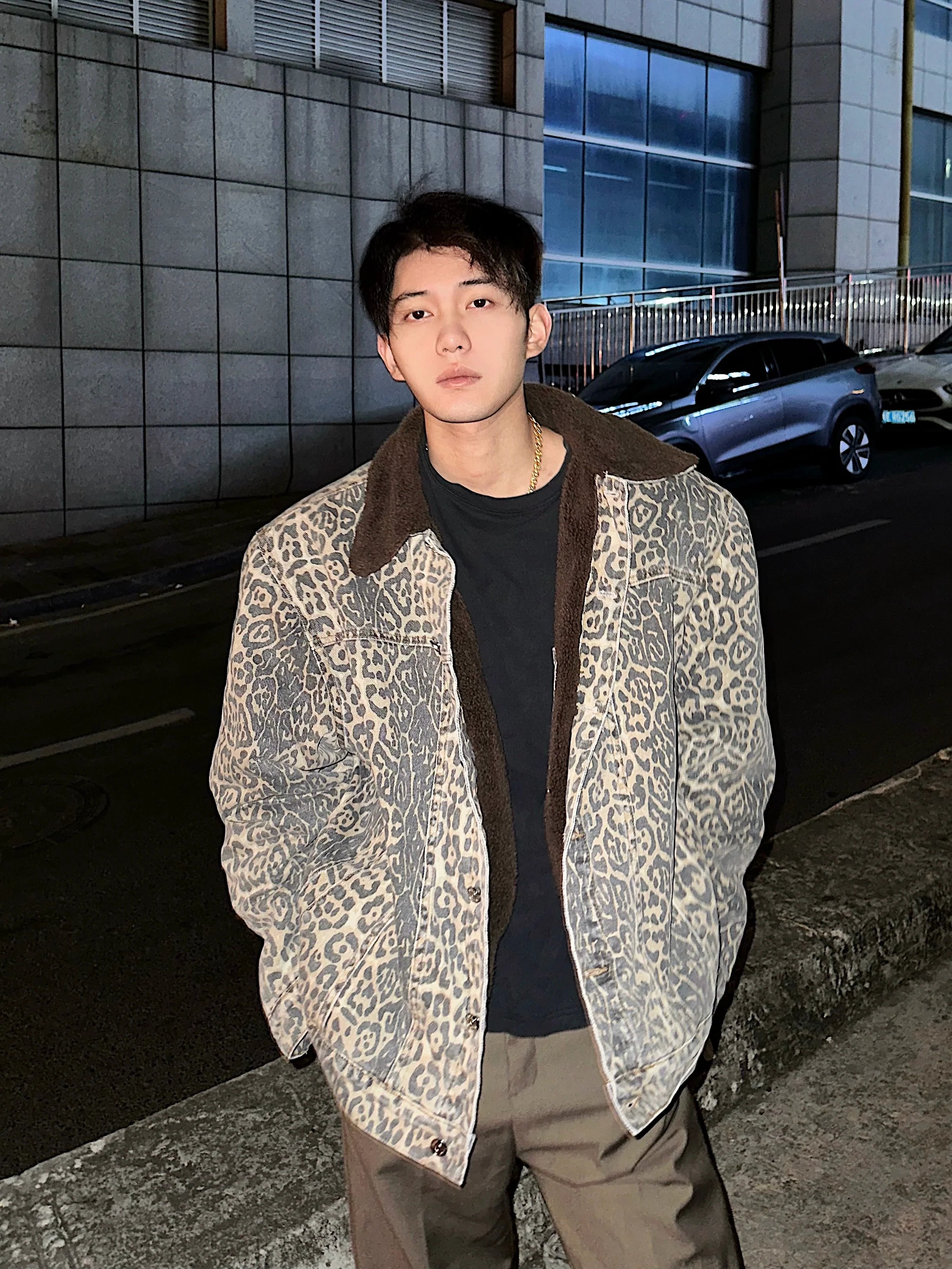 Winter retro washed niche leopard print splicing fleece thickened denim jacket men's trend
