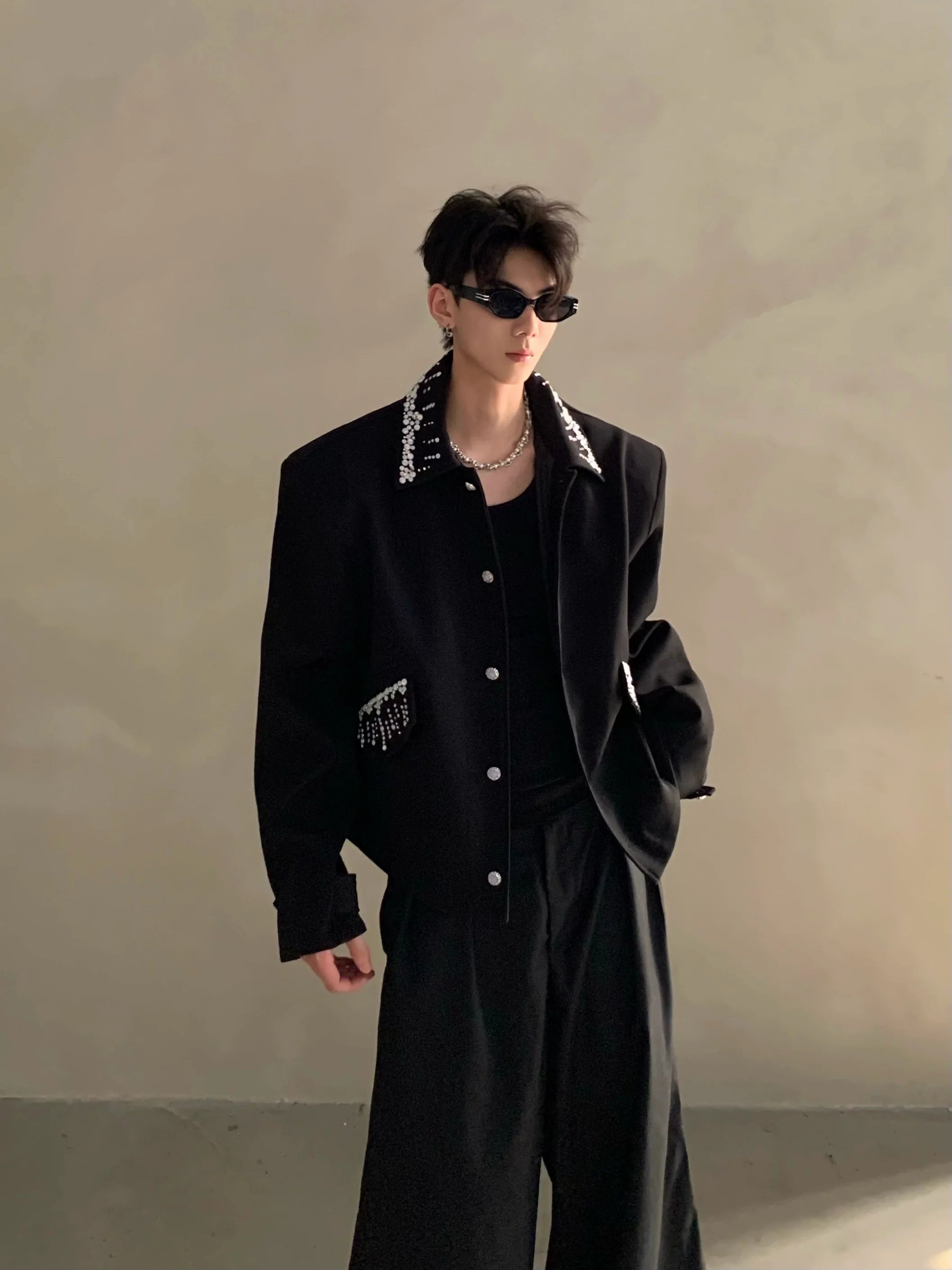 니치 하이엔드 라이트 럭셔리 여피 핸드메이드 스팽글 숄더 패드 숏 재킷 남성용 러피안 핸섬 코트 트렌드