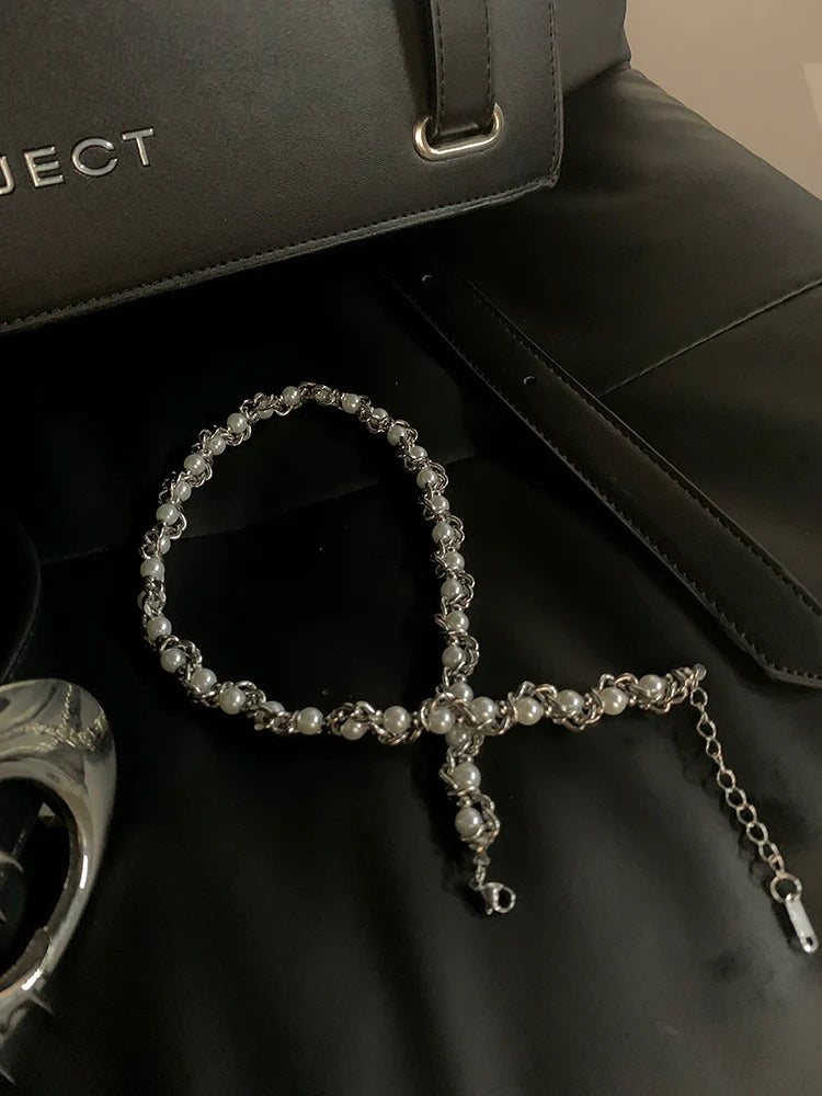 Niche high-end light luxury winding pearl necklace men's steel titanium design trendy accessories collarbone chain