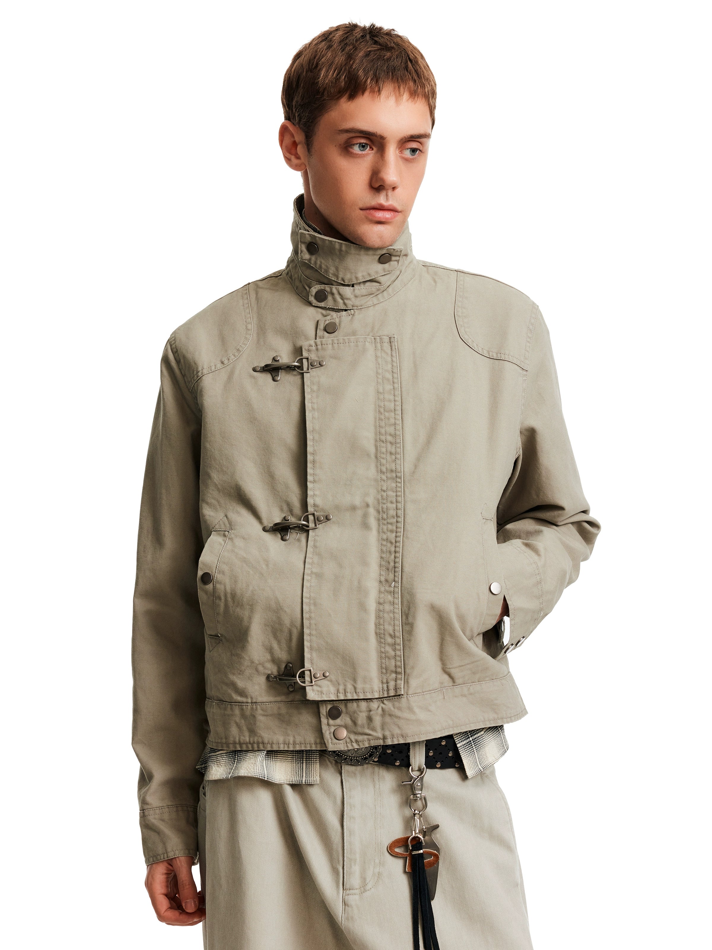 Retro high-end aircraft buckle design stand-up collar jacket for men and women, ruffian handsome high street short and wide tooling jacket