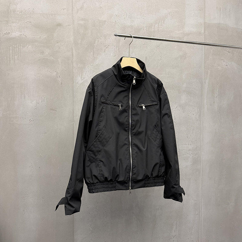 Outer Jacket W528W16