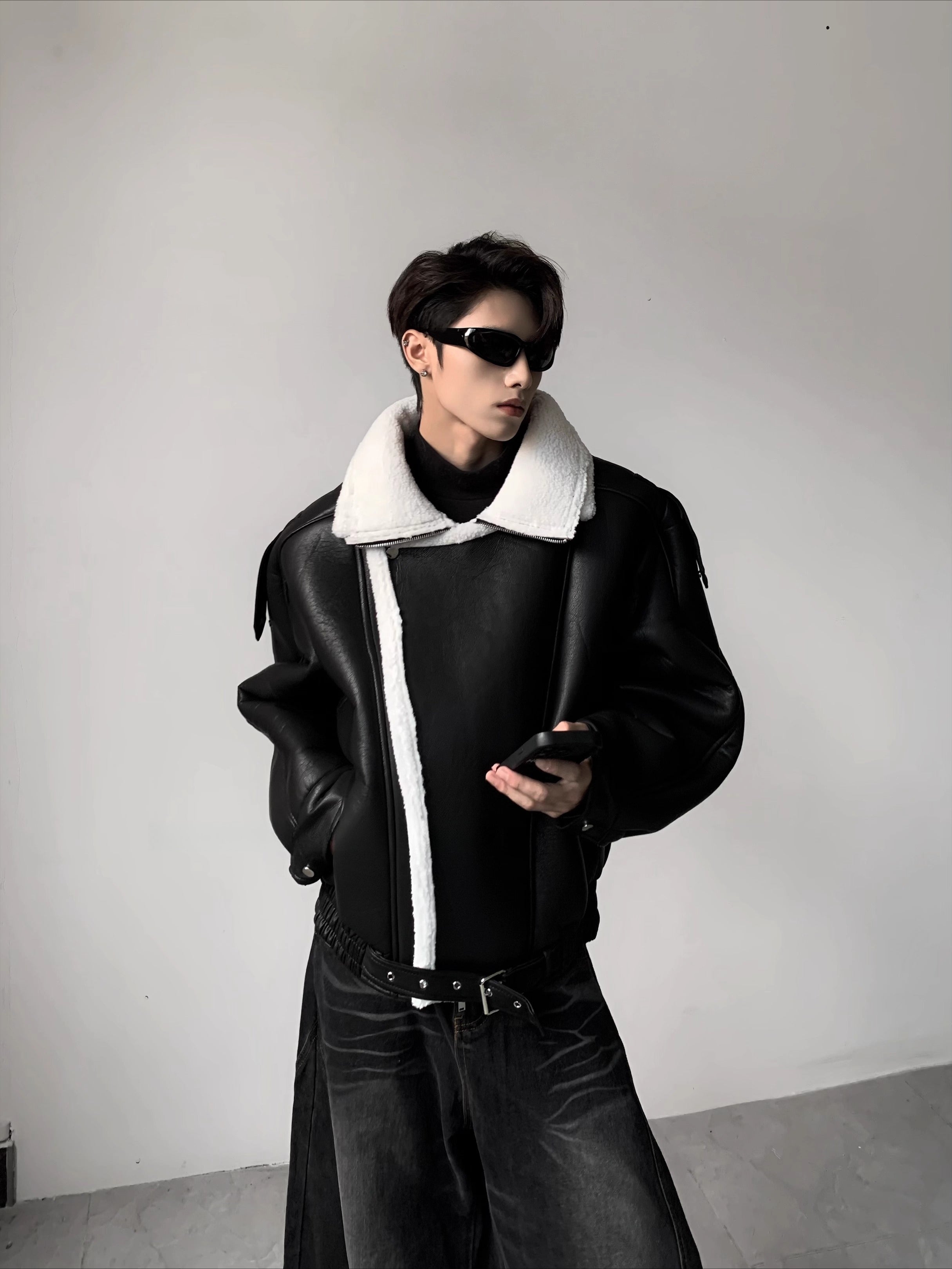 가볍고 고급스러운 이중 레이어 칼라 벨벳 소재의 깔끔한 핏, 남성용 겨울 산악 조각 재킷, 두꺼운 가죽 및 면 소재 의류