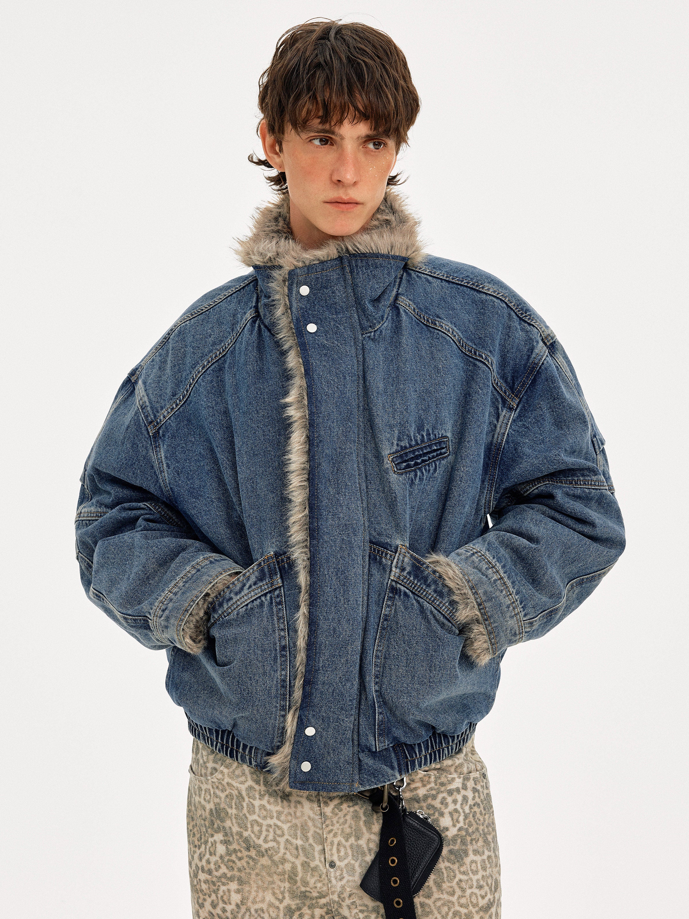 VINTAGE WASHED DENIM BOMBER WITH FUR COLLAR EHW5044