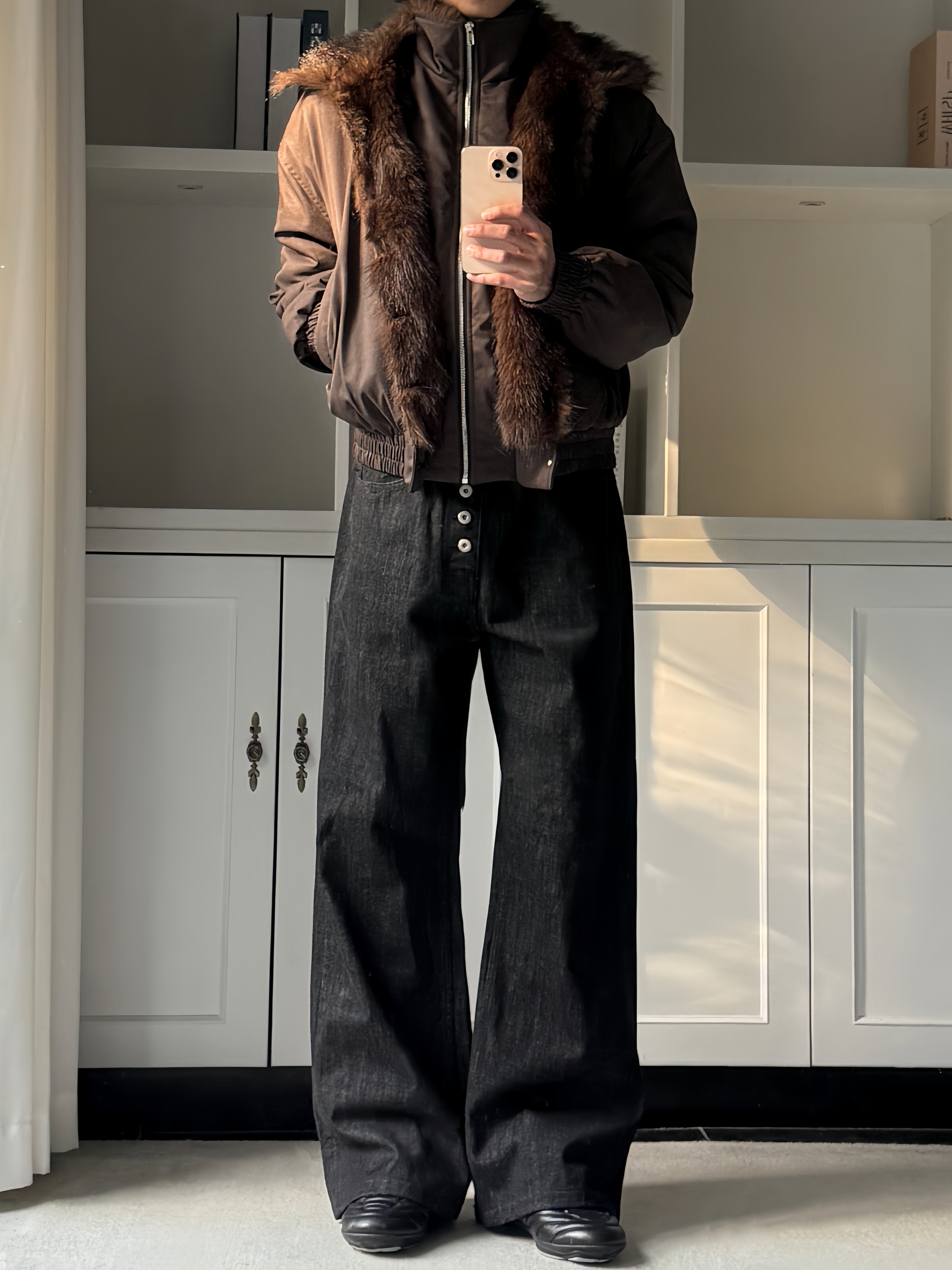 FAUX FUR TRIM CROPPED BOMBER JACKET-FAUX TWO-PIECE STYLE EHW5031