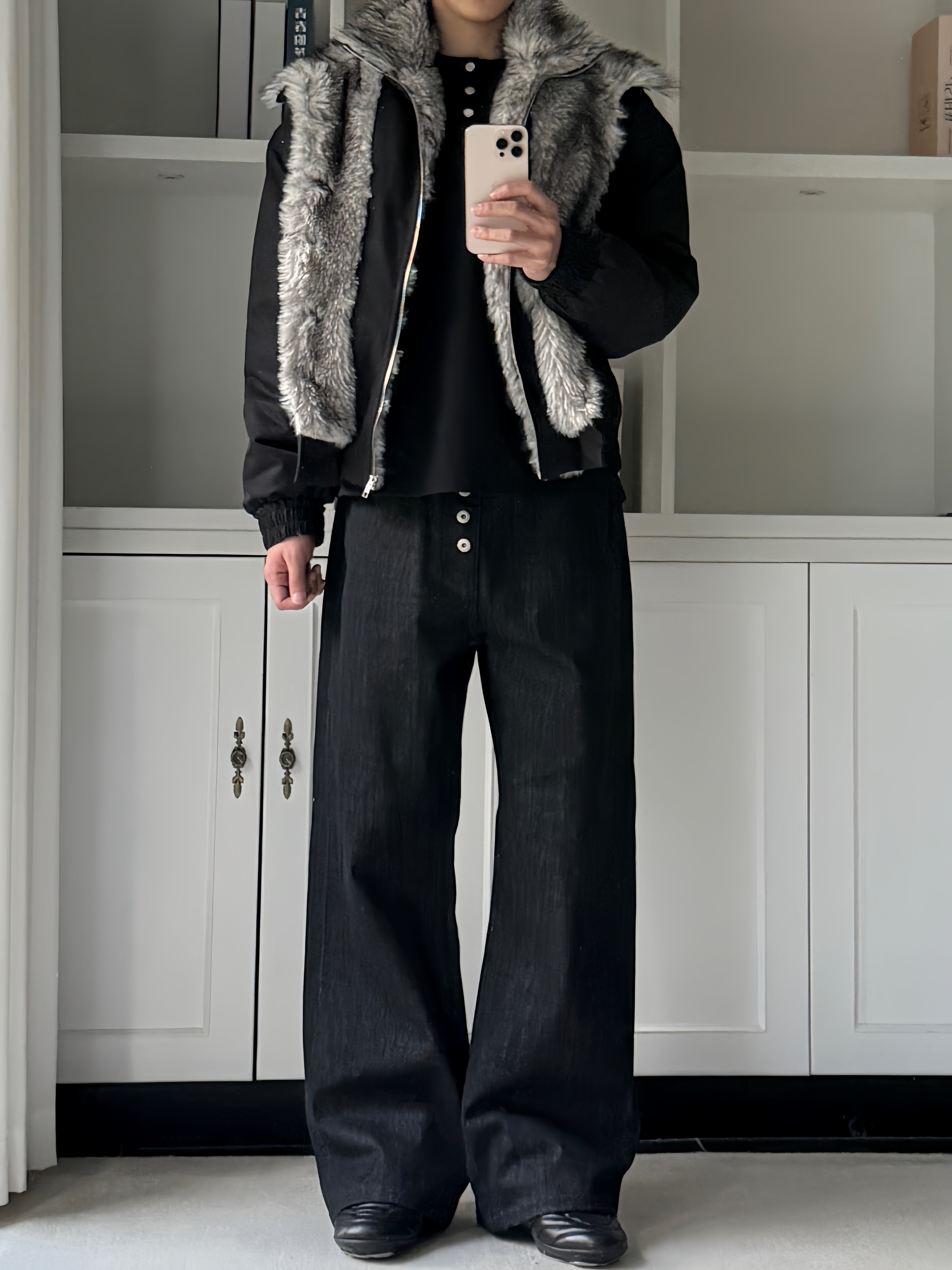 FAUX FUR TRIM CROPPED BOMBER JACKET-FAUX TWO-PIECE STYLE EHW5031