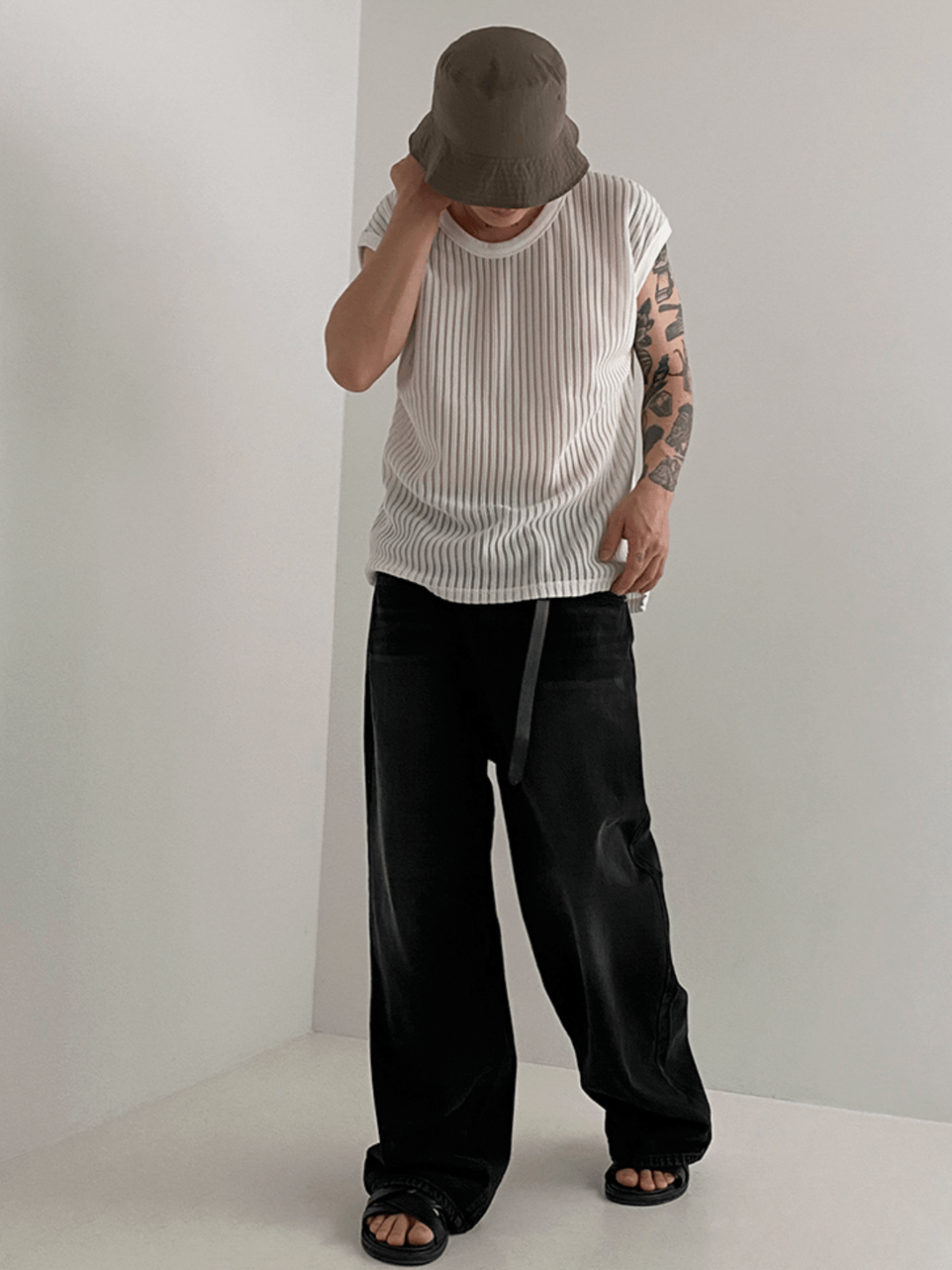 [MRCYC] Round Neck Sleeveless T-shirt st1679