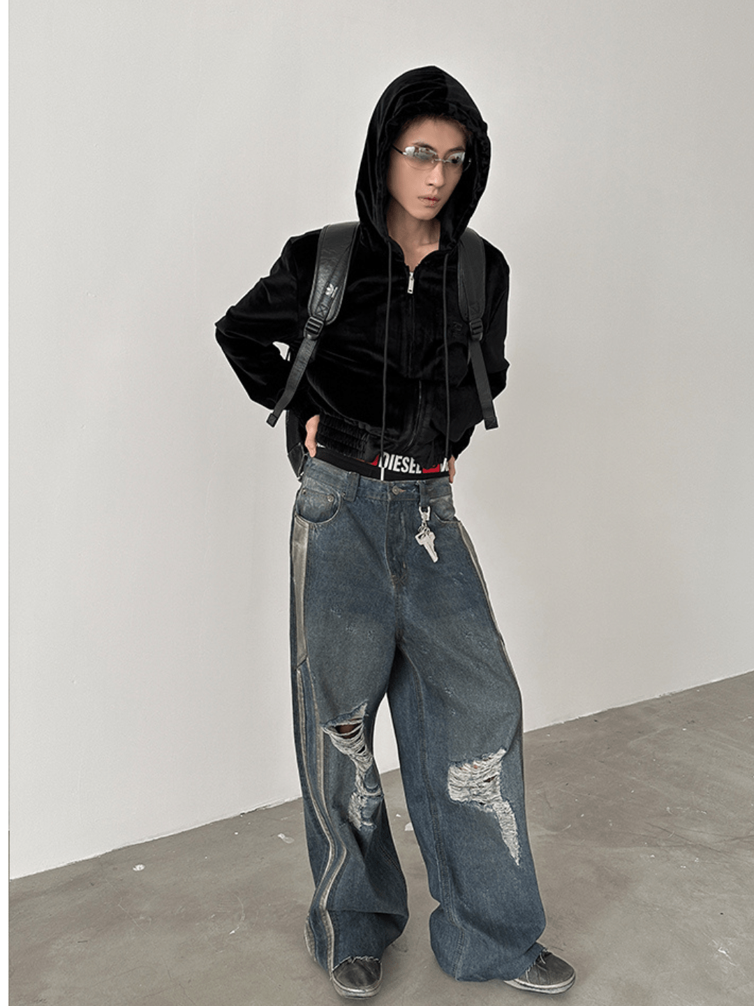 [GENESISBOY] 워싱 처리된 찢어진 청바지 st1981