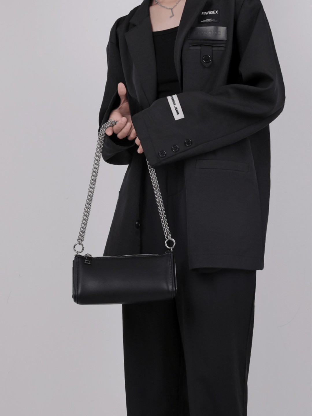 [luckystudio] Dreieckige, schlichte Umhängetasche st1944