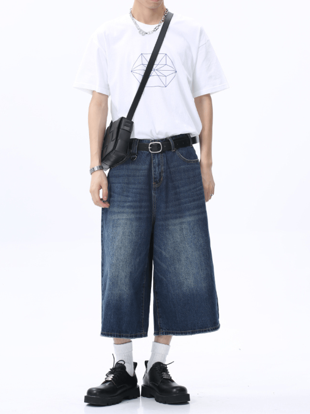 워싱 처리된 스트레이트 데님 팬츠 반바지 st1626 