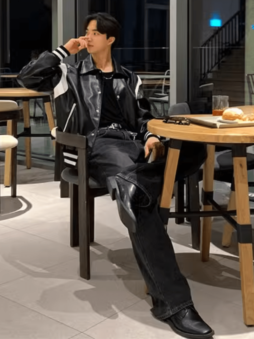 [MRCYC] Schwarze und weiße koreanische Version PU-Lederjacke ST1685