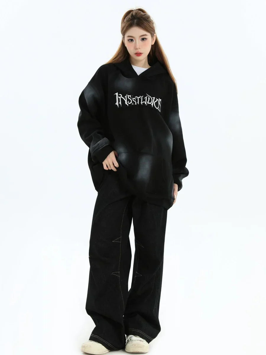 [INSstudios] 스프레이 페인트 로고 루즈 후드티 ST1199 