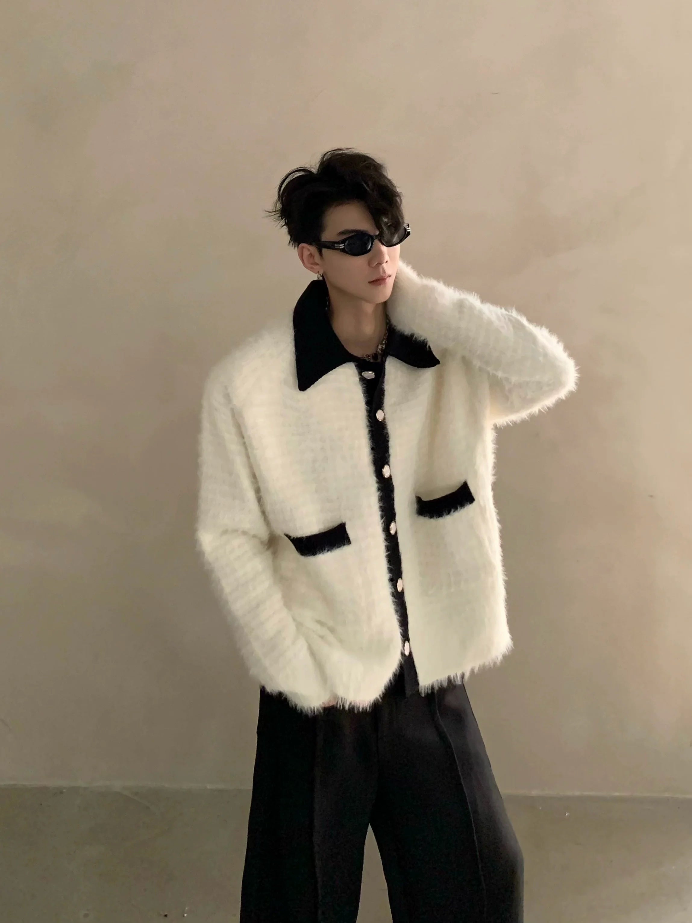 Winter extravagant atmosphere small fragrant lapel knitted cardigan men's heavy button sweater jacket