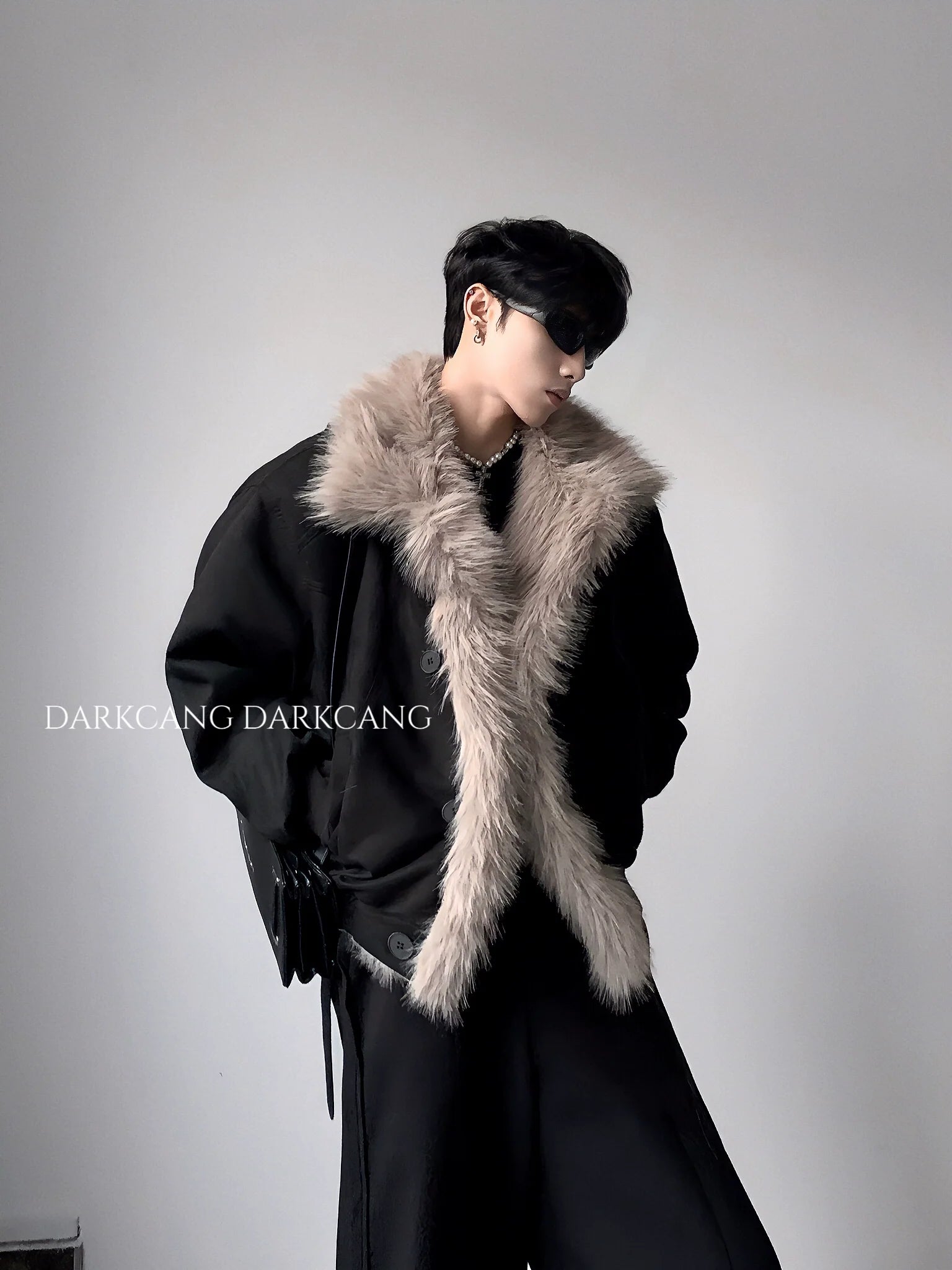 고급 대형 퍼 칼라 클린핏 시트 마운틴 카빙 재킷 남성용 겨울 벨벳 반팔 재킷 면 소재 의류