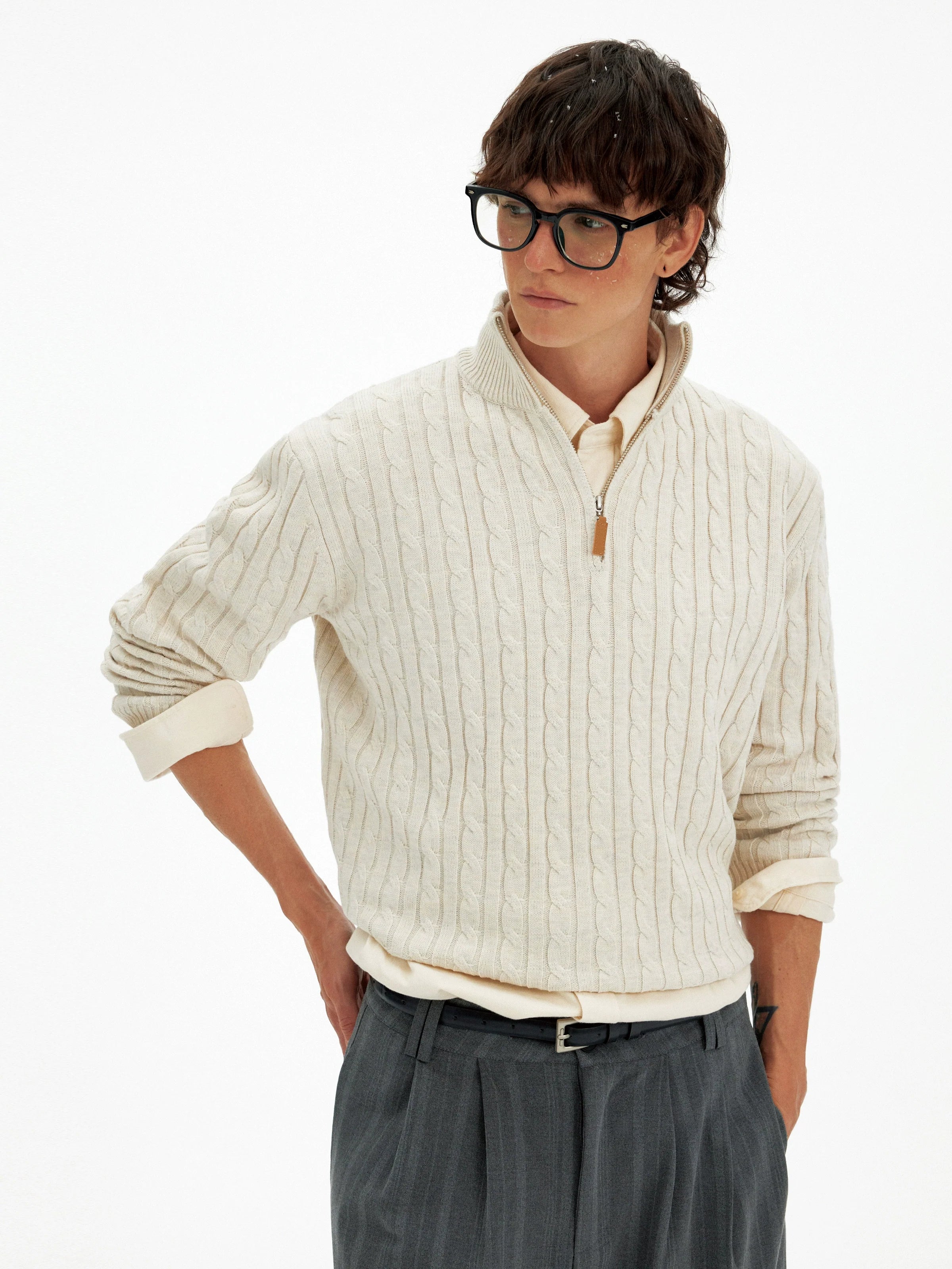 미국 레트로 스타일의 트위스트 하프 지퍼 스웨터, 남녀 공용, 가을/겨울 캐주얼, 느긋한 바람에 어울리는 부드럽고 윤기 있는 니트 스웨터, 트렌디한 디자인 