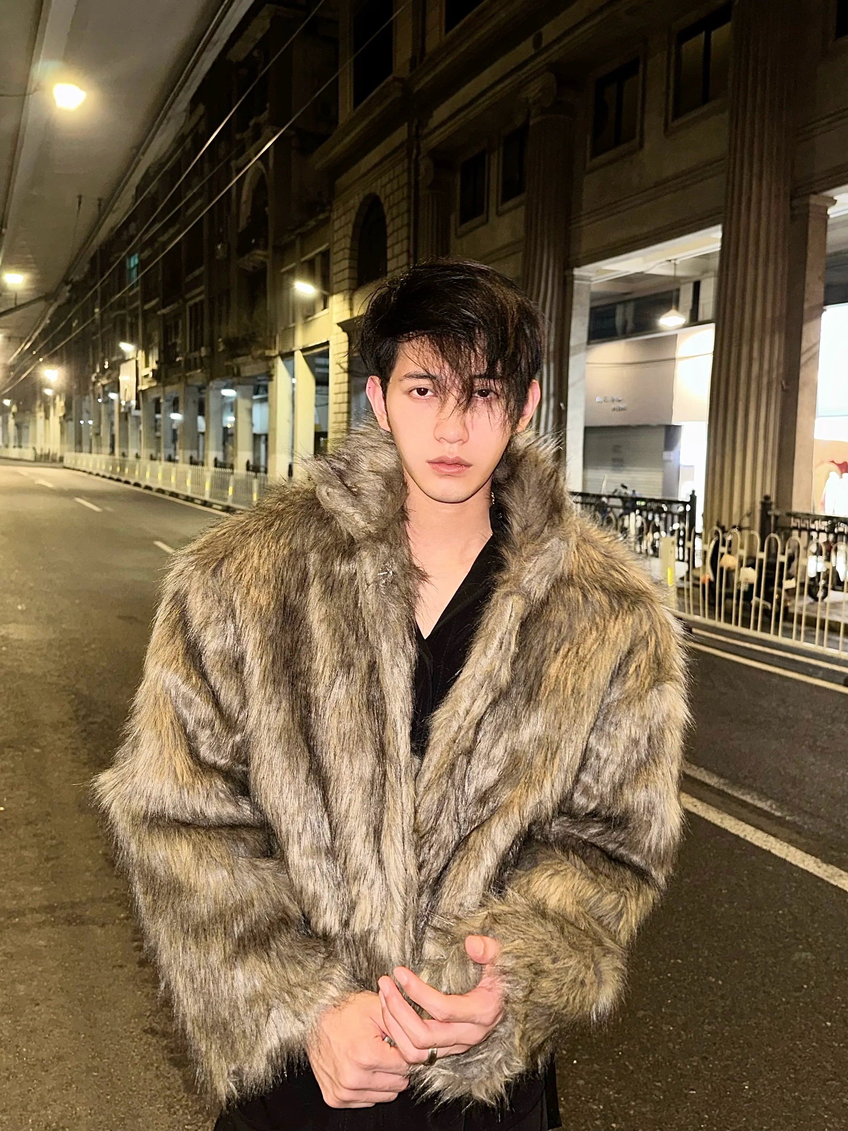 Winter high-end fashionable environmentally friendly fur short jacket male ruffian handsome lapel fur integrated jacket