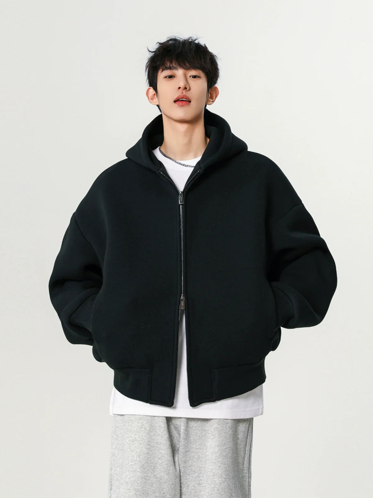 Heavy silhouette cardigan sweater men's spring and autumn new double zipper design hooded fashion short casual coat