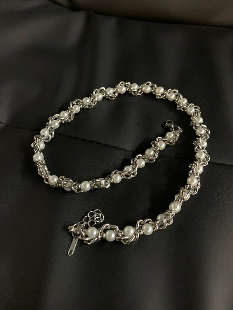 Niche high-end light luxury winding pearl necklace men's steel titanium design trendy accessories collarbone chain