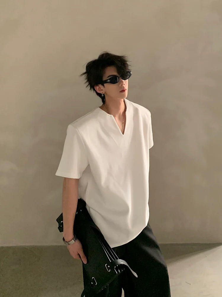 여름 고급 브이넥 금속 장식 어깨 패드 반팔 티셔츠, 남성용 멋쟁이 루즈핏 반팔 상의 