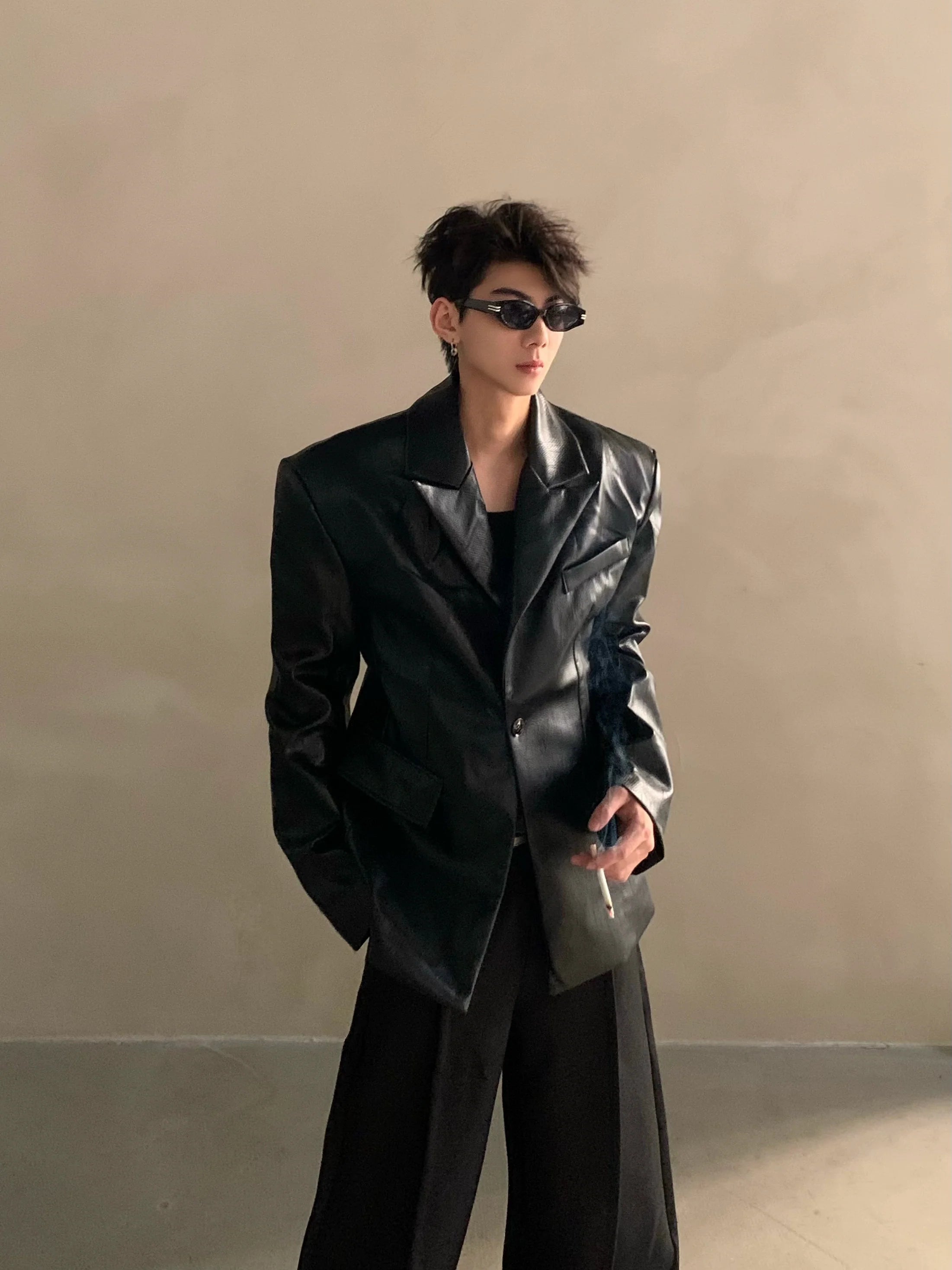 Autumn and winter niche high-end silhouette shoulder pads pu leather jacket men's light luxury ruffian handsome suit jacket