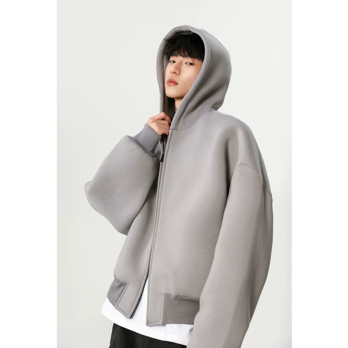 Heavy silhouette cardigan sweater men's spring and autumn new double zipper design hooded fashion short casual coat