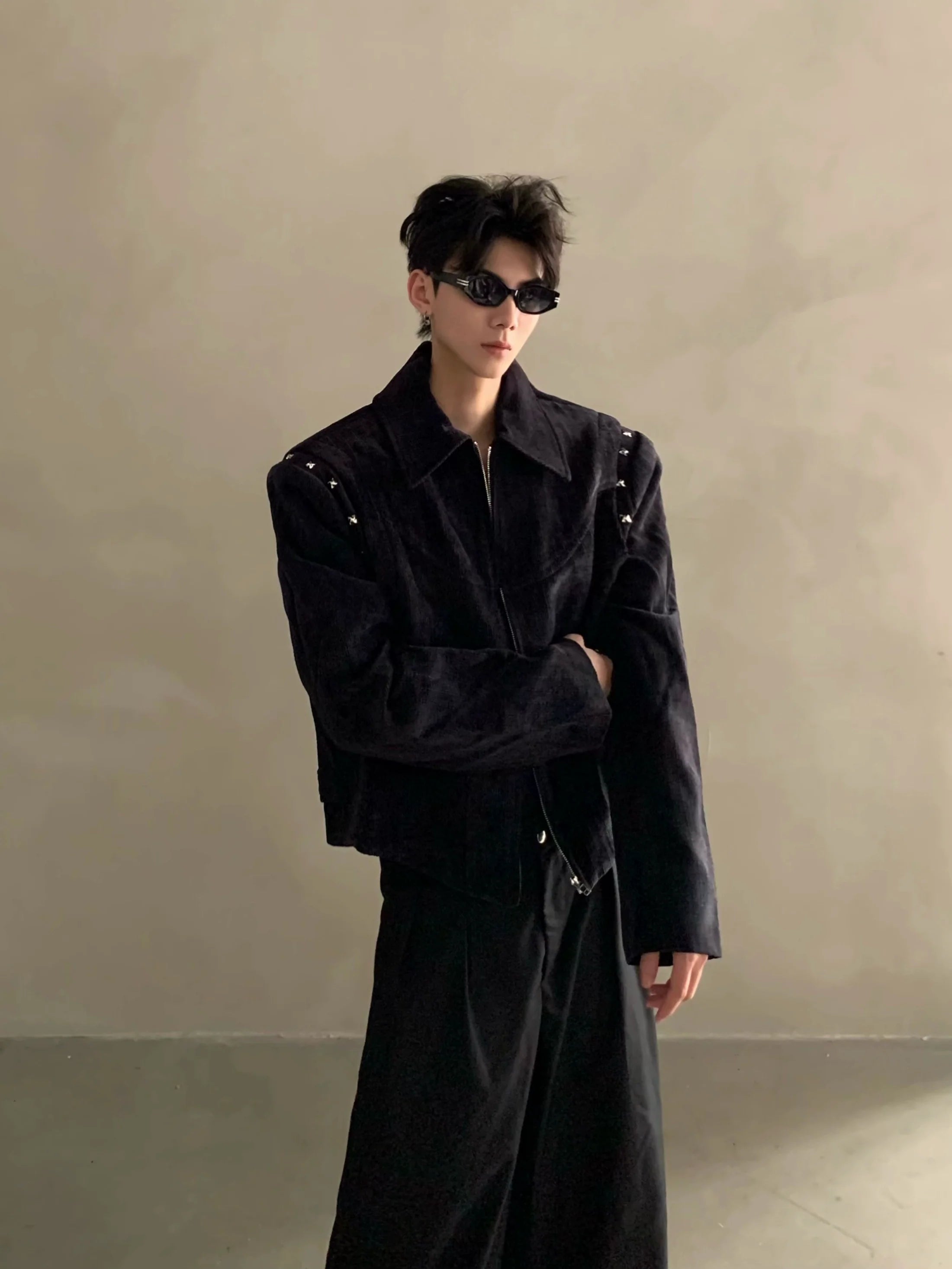 Light luxury high-end metal rivet design short shoulder padded jacket men's winter jacket top tide