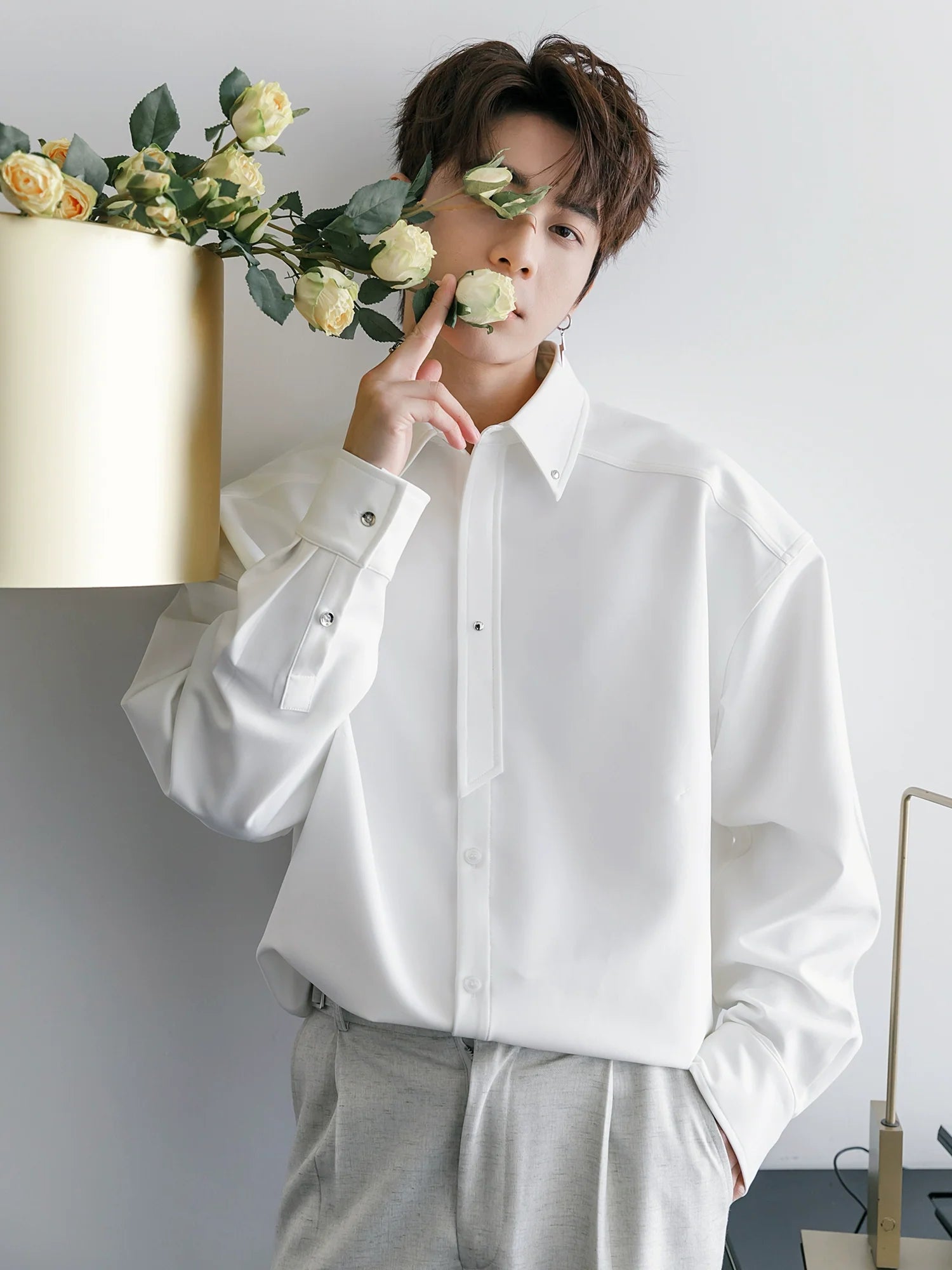 Men's Loose Casual Lapel Shirt Men's Solid Color Premium Tie Long Sleeve Shirt