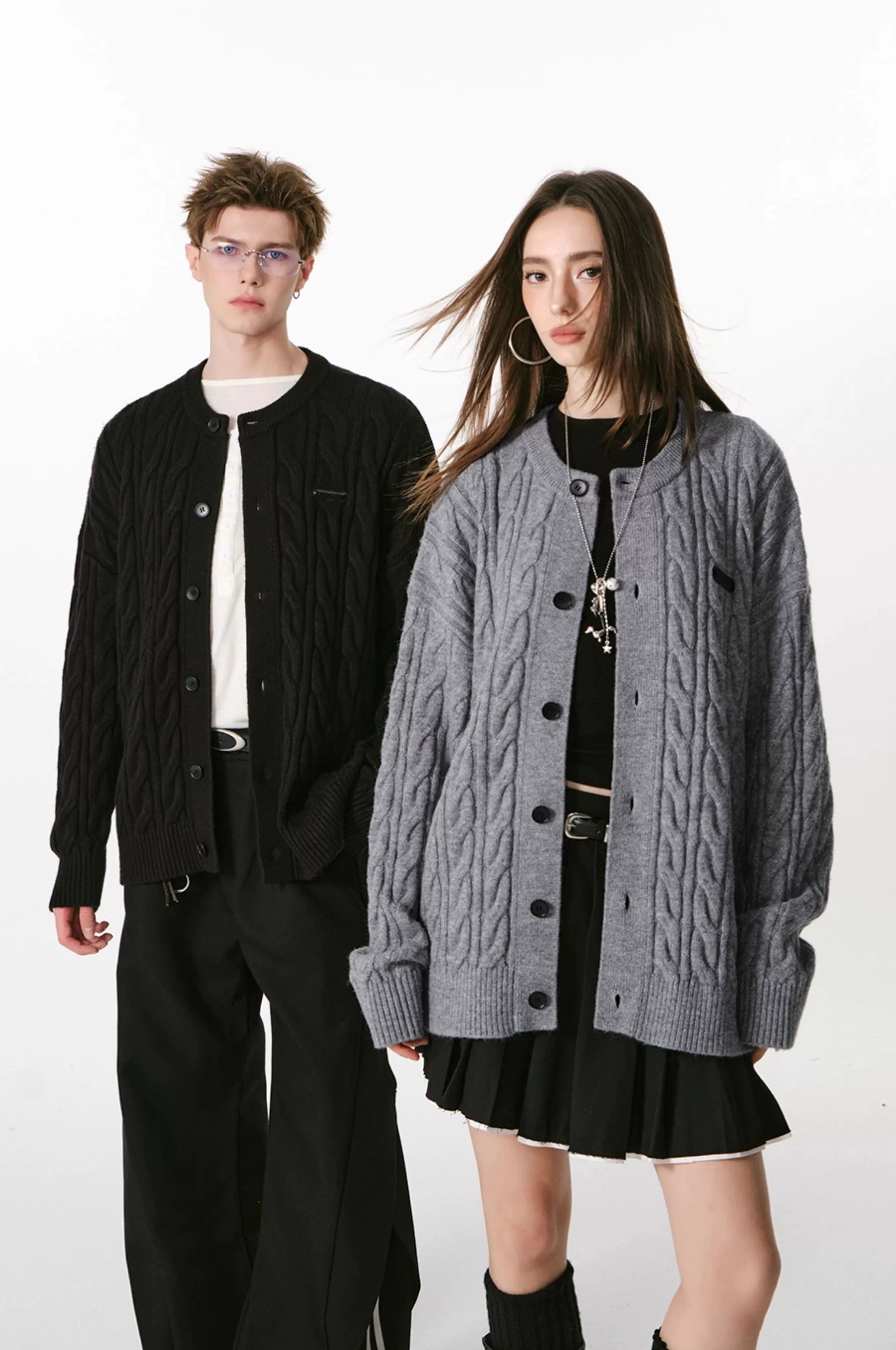 바람에 두툼하게 꼬인 게으른 스웨터 SIN0999 