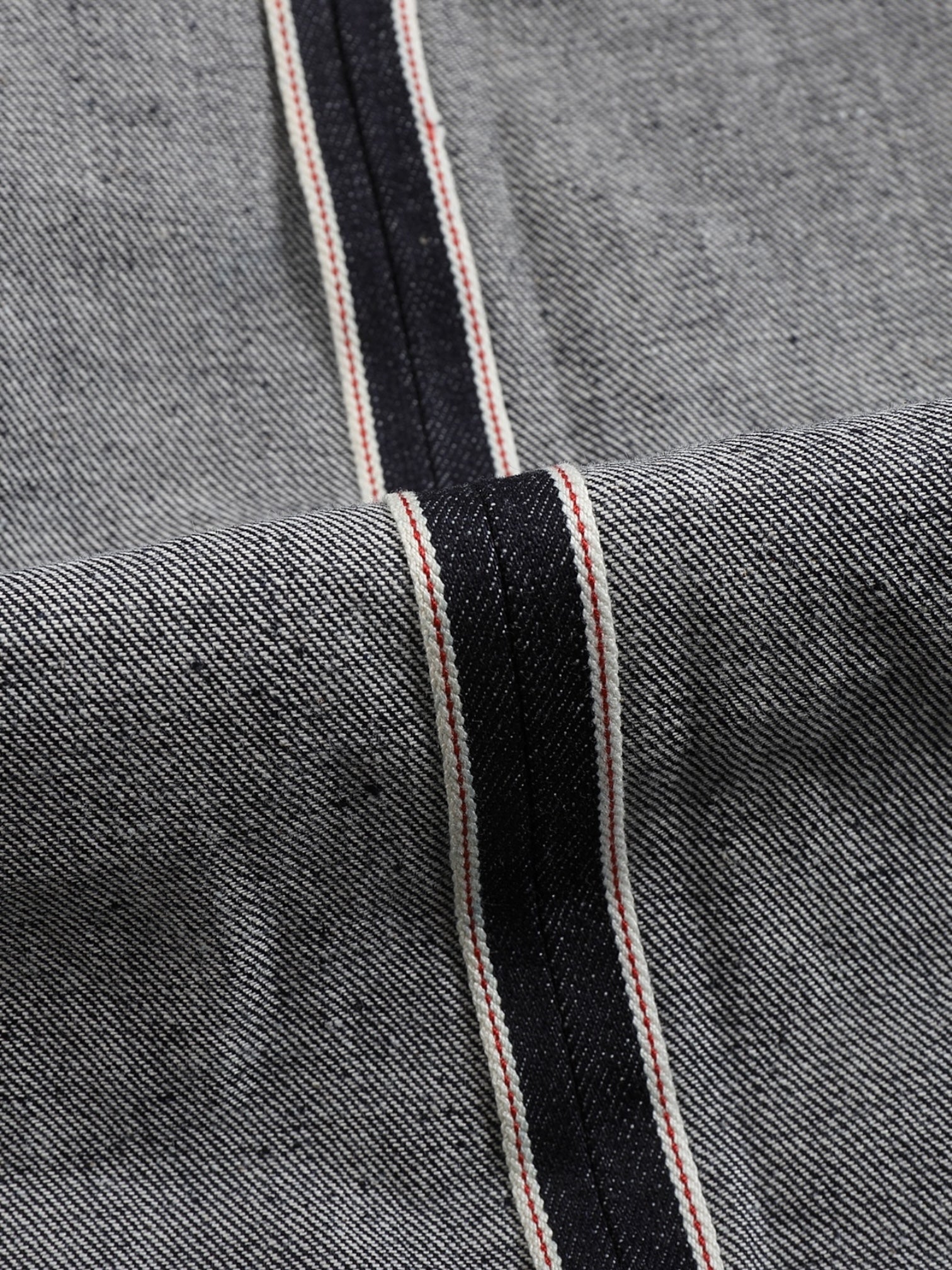 [DECEYE] DISTRESSED A-CUT DENIM JEANS st5020